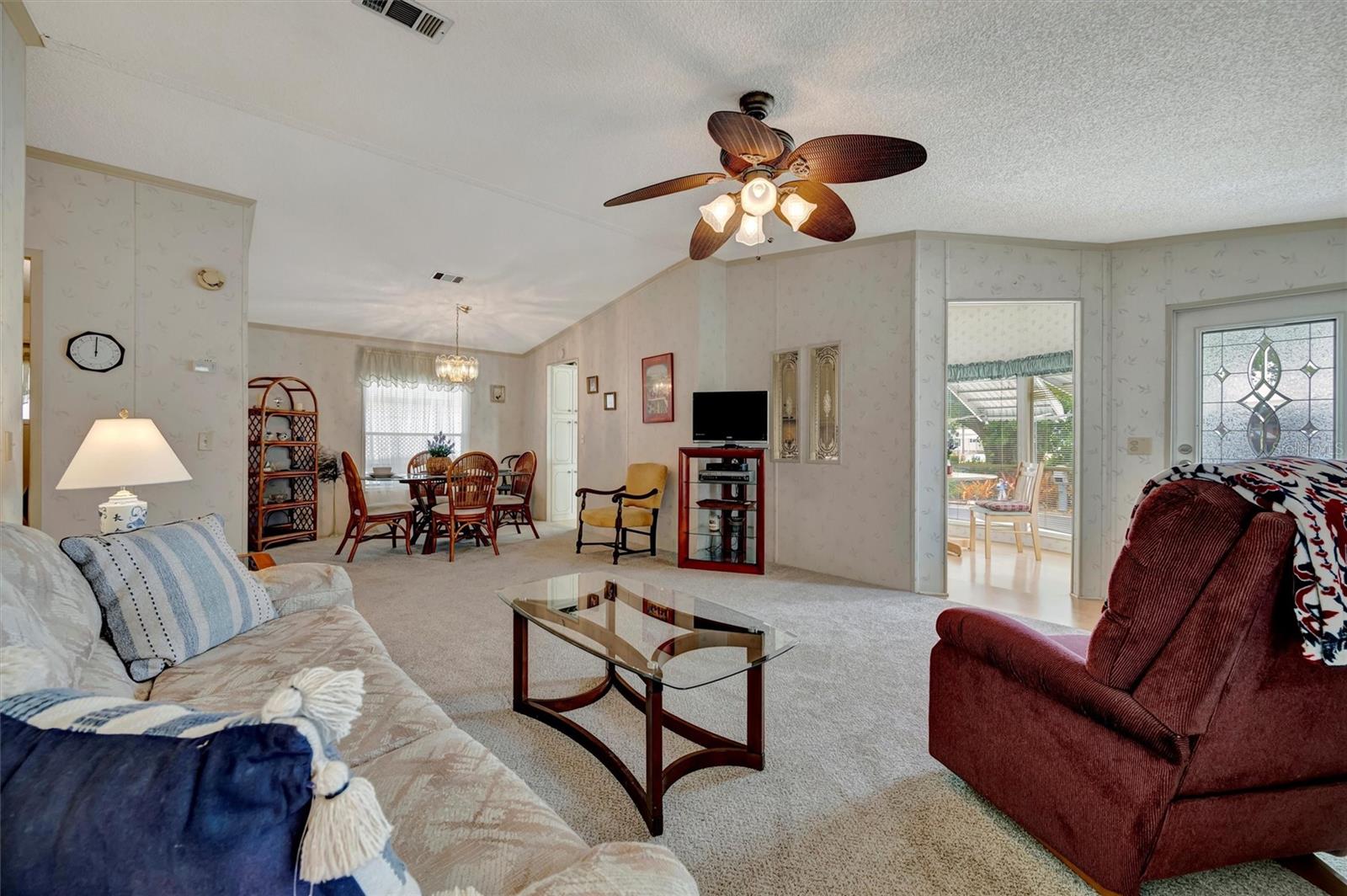 106 N Saint George Cir Property Photo 12