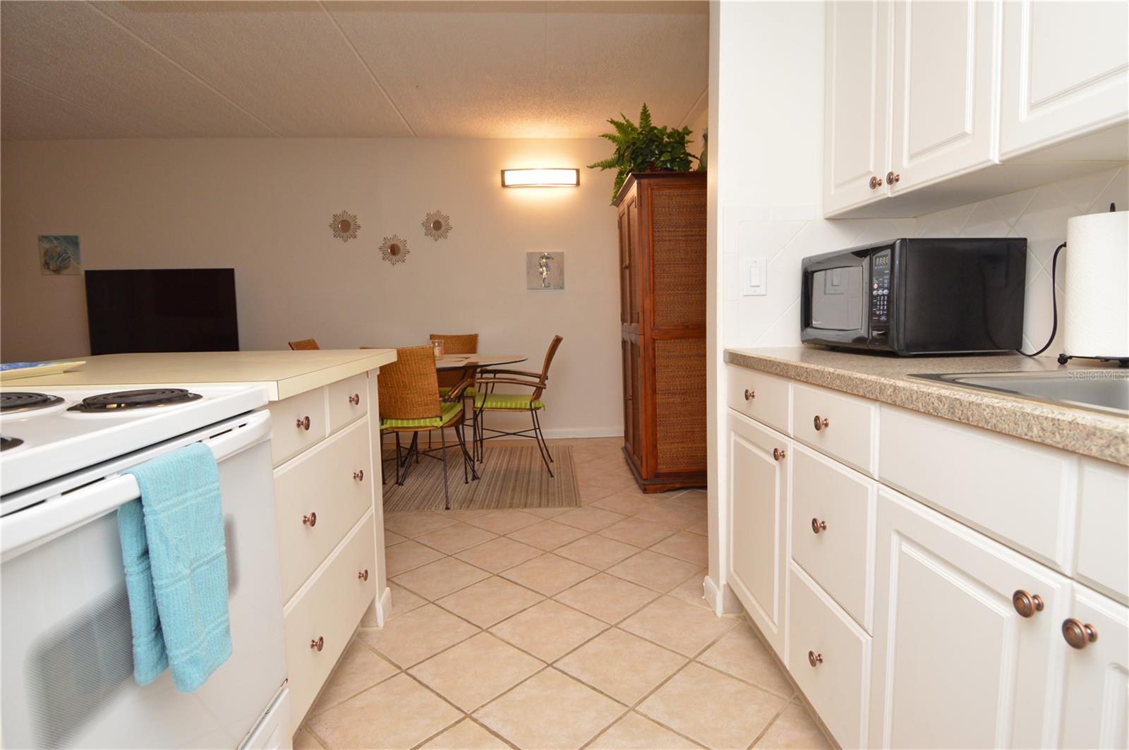 12760 Indian Rocks Rd #553 Property Photo 10
