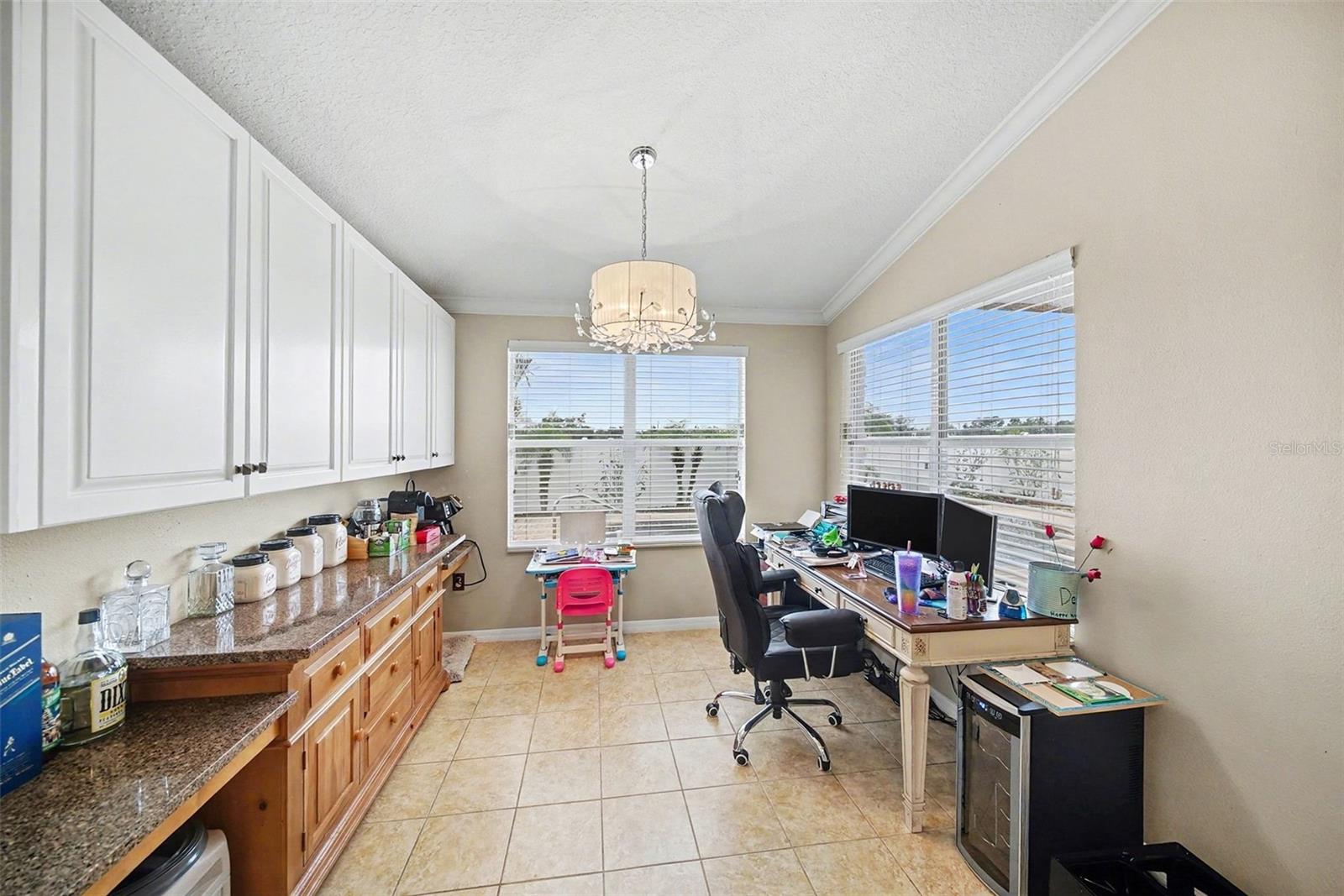 215 Fern Gulley Dr Property Photo 7