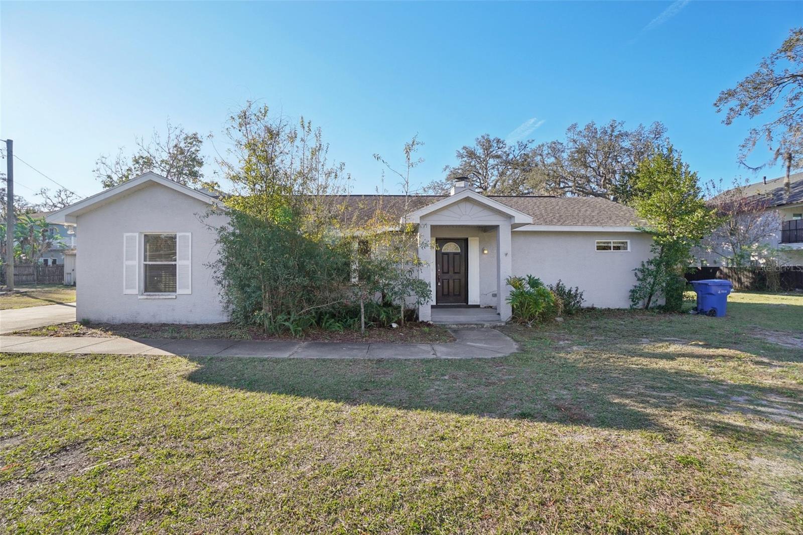 13210 Maple St Property Photo 1