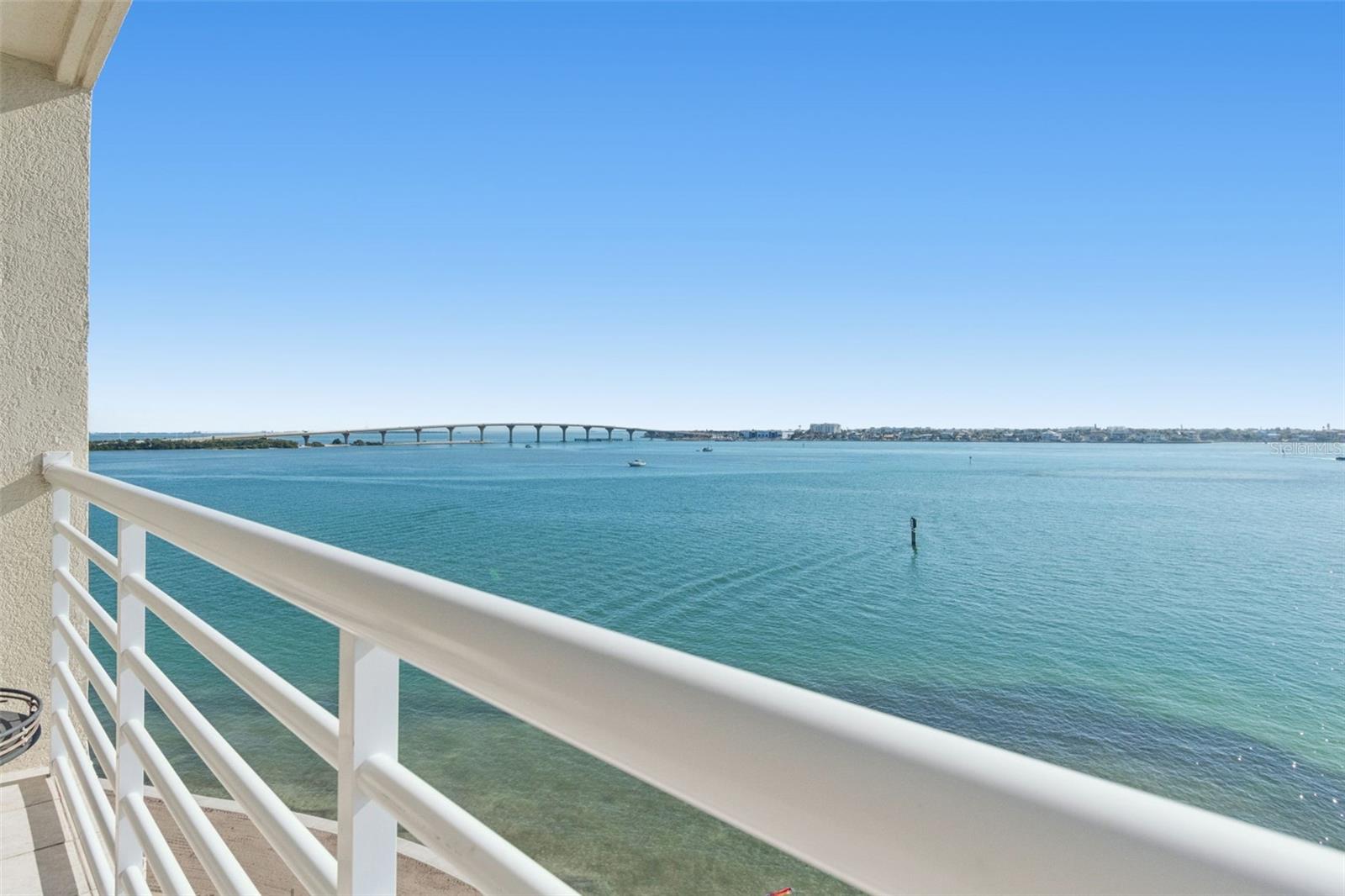 6105 Bahia Del Mar Cir #686 Property Photo 8