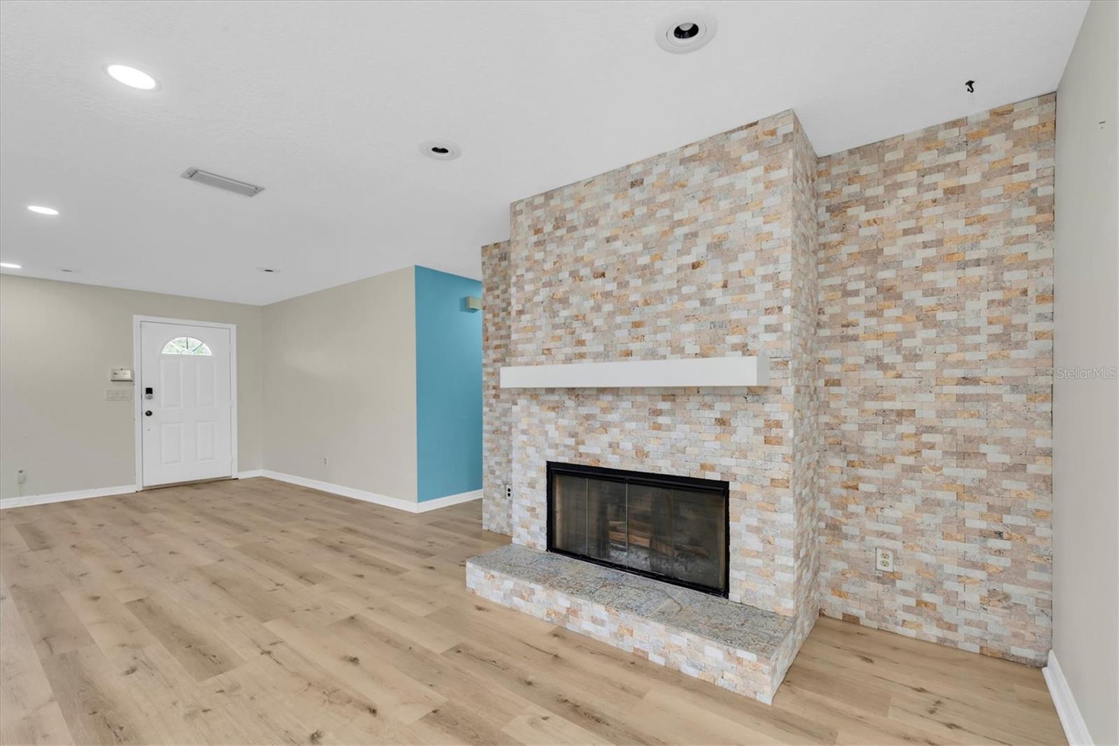 13400 91st Ave Property Photo 5