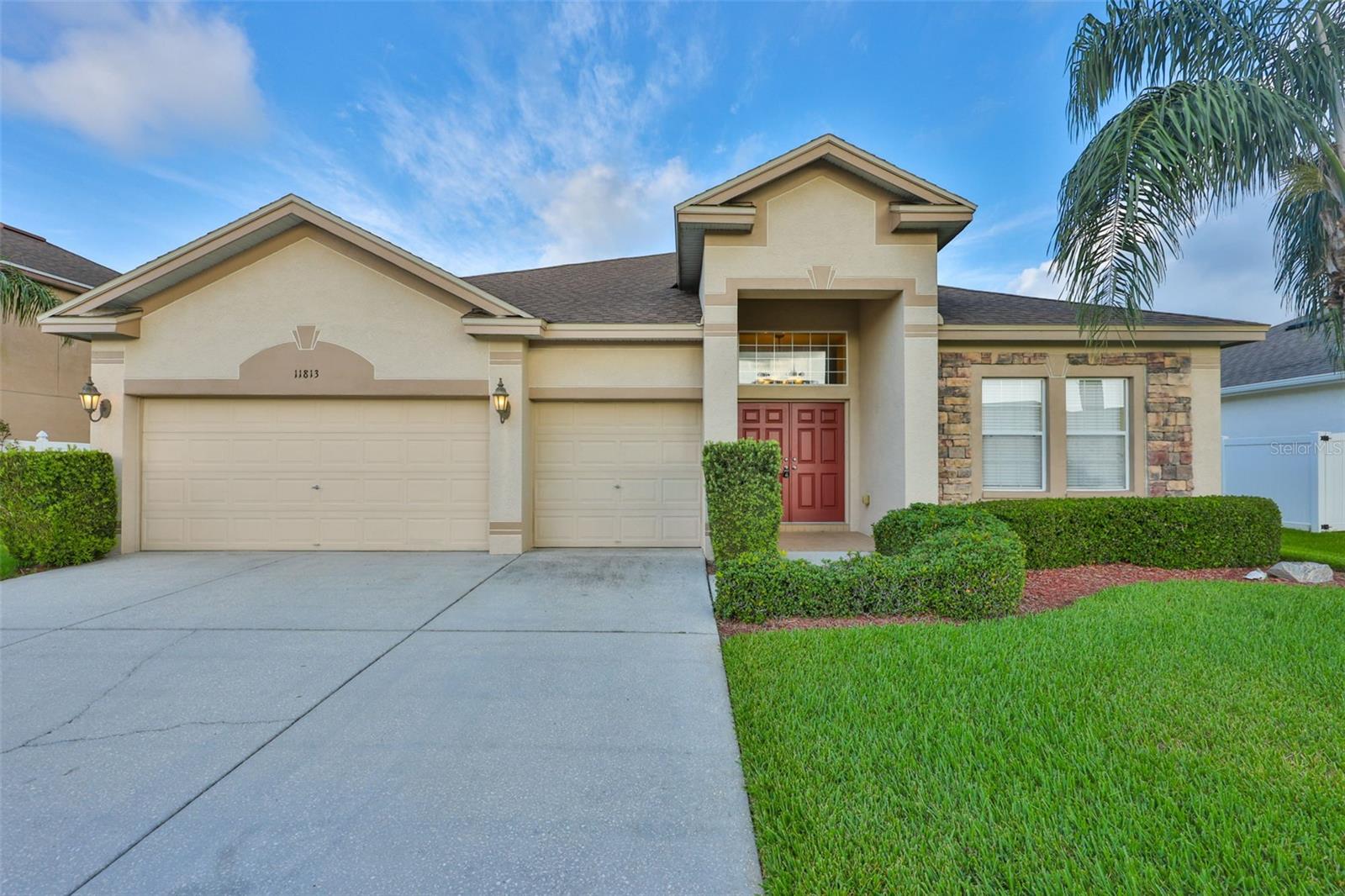 11813 Stonewood Gate Dr Property Photo 1