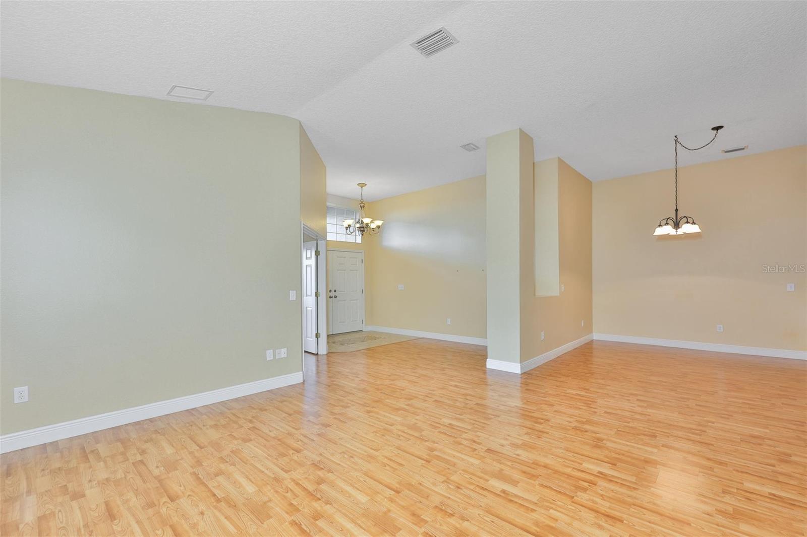 11813 Stonewood Gate Dr Property Photo 7
