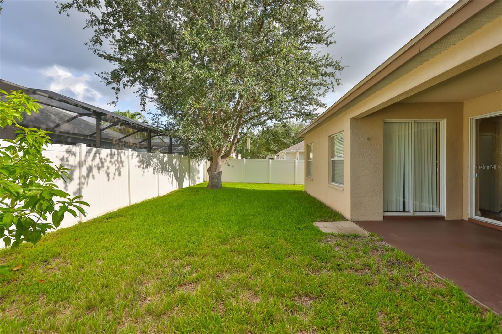 11813 Stonewood Gate Dr Property Photo 38
