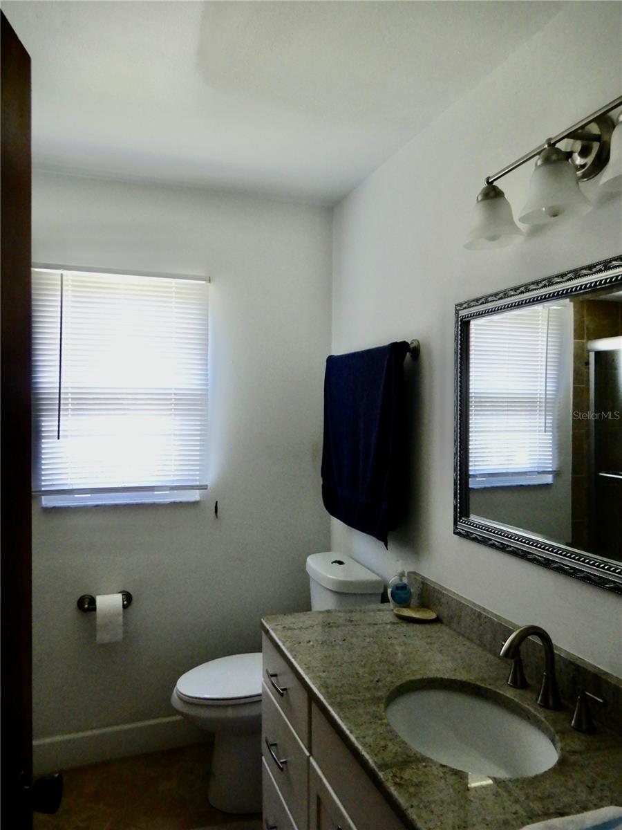 853 2nd Ave S Property Photo 12