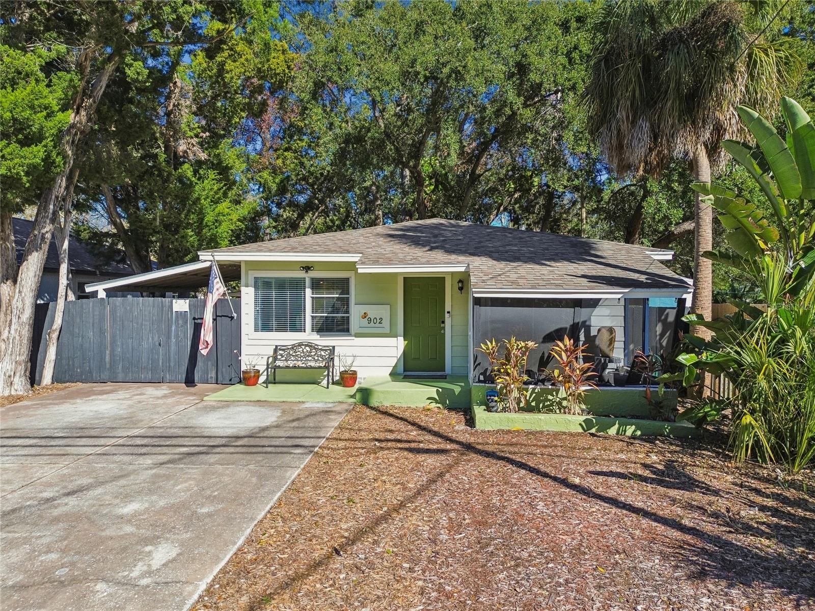 902 Beltrees St Property Photo 1