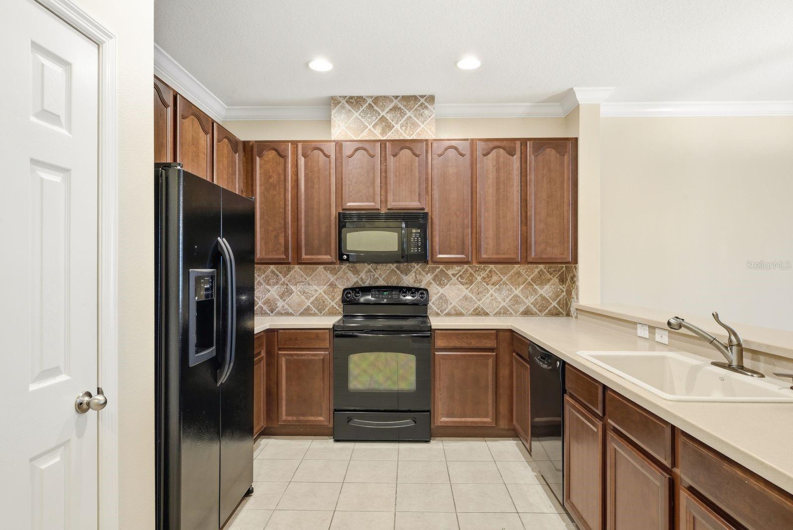 2302 Barracuda Ct Property Photo 12