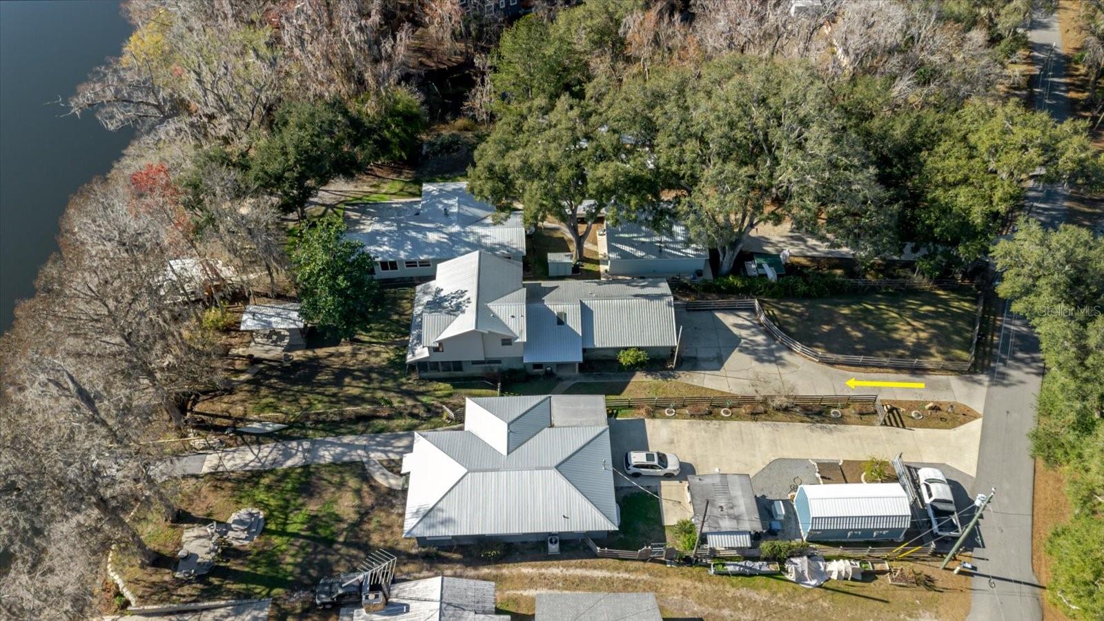 28330 Peterson Camp Rd Property Photo 4