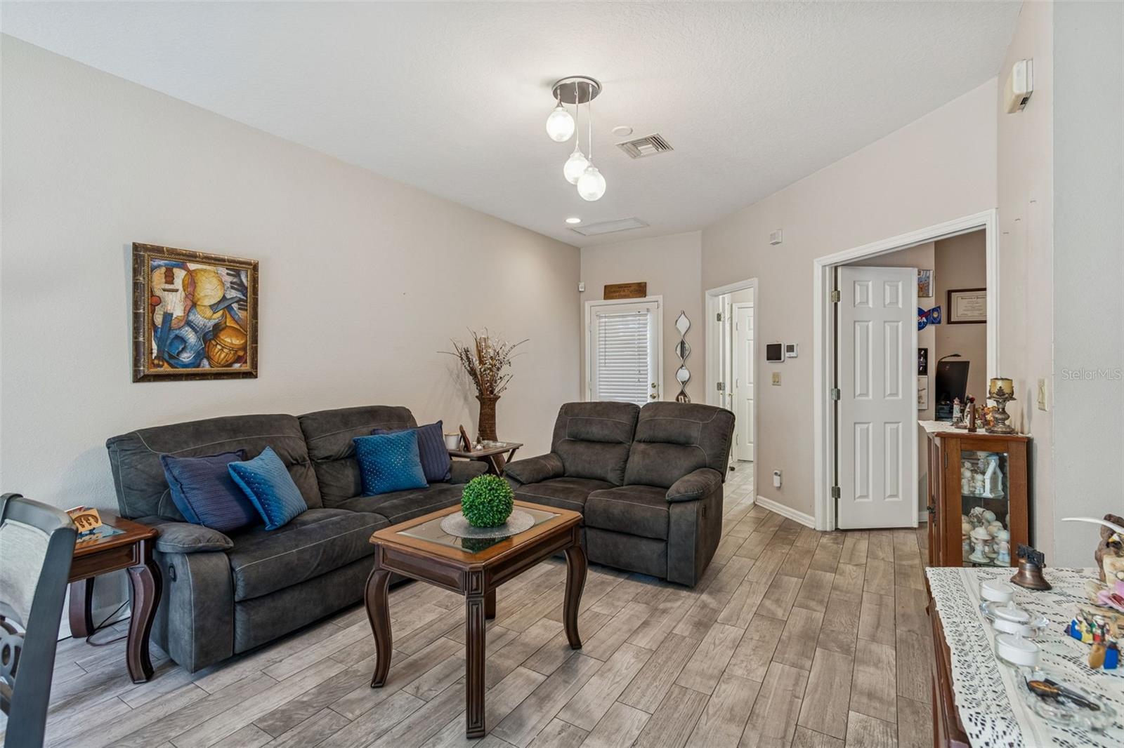 8809 Casablanca Way Property Photo 11