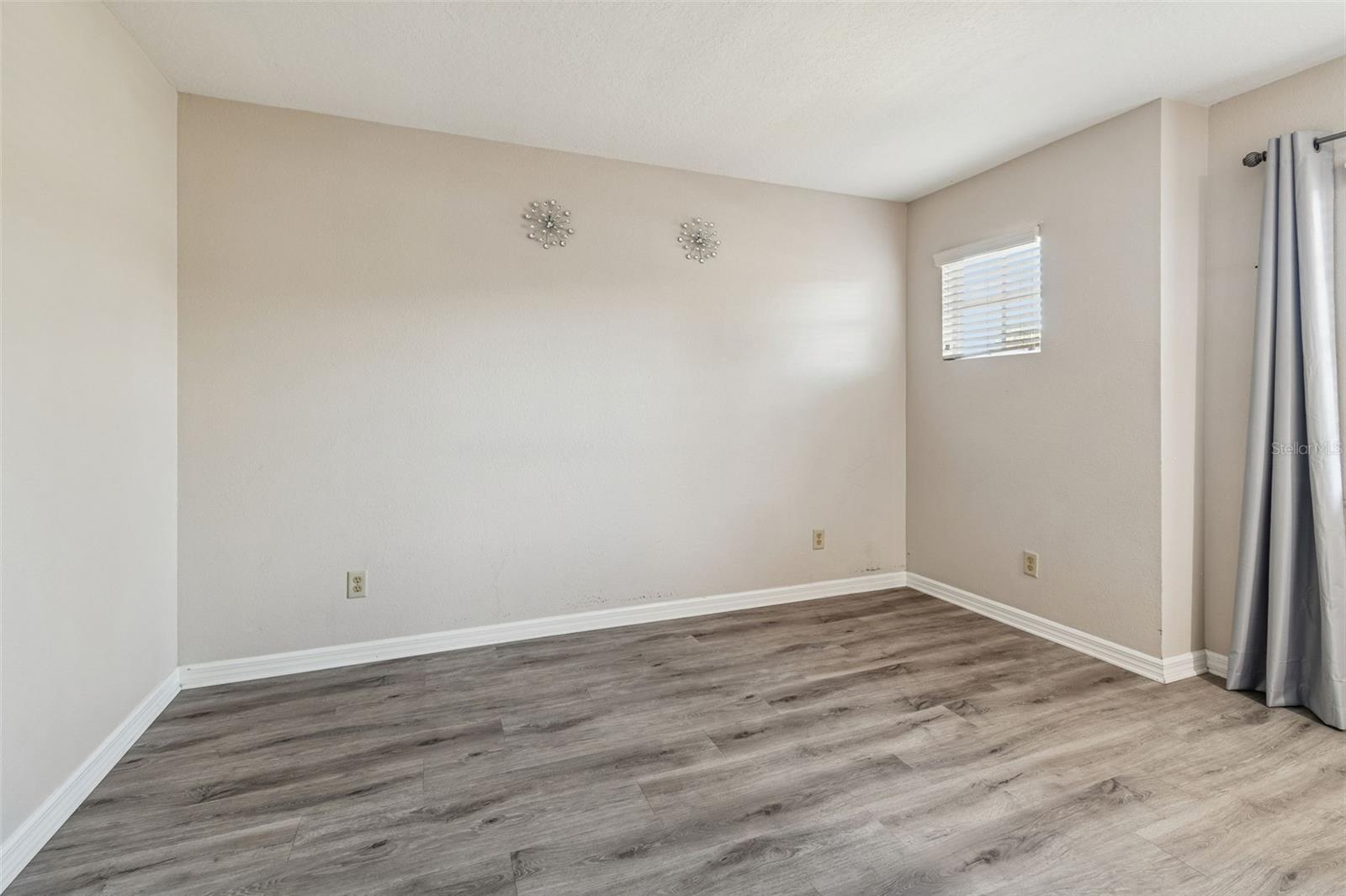 8809 Casablanca Way Property Photo 27