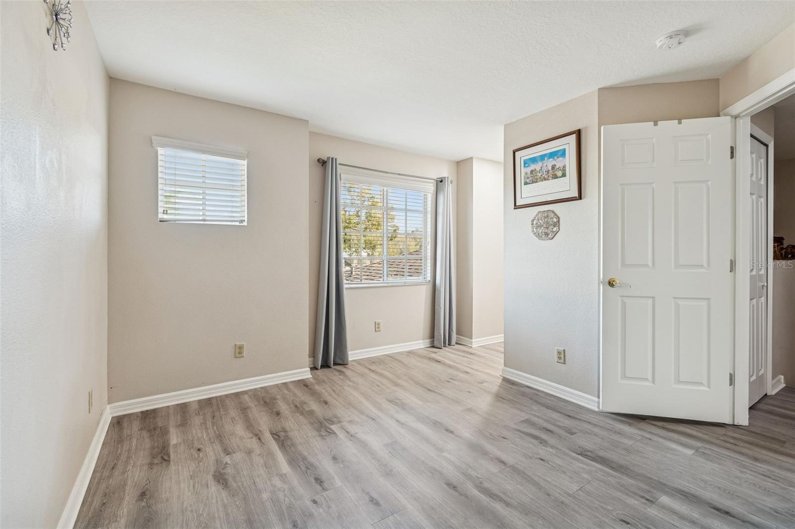 8809 Casablanca Way Property Photo 28