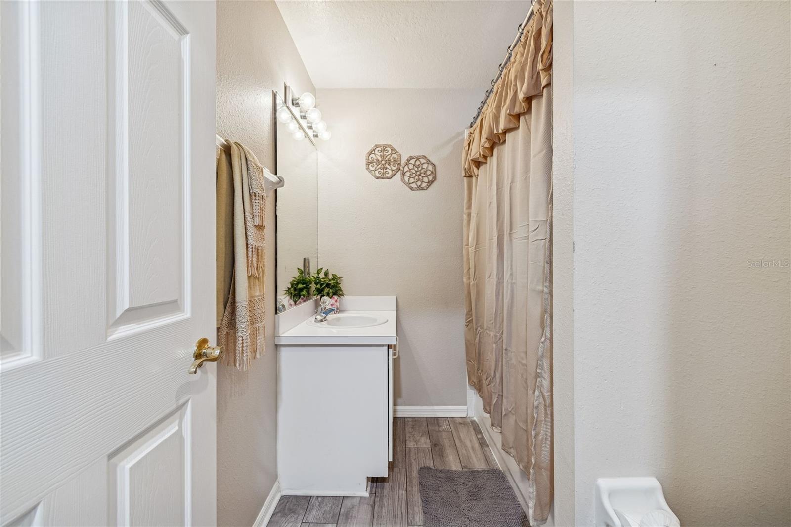 8809 Casablanca Way Property Photo 34