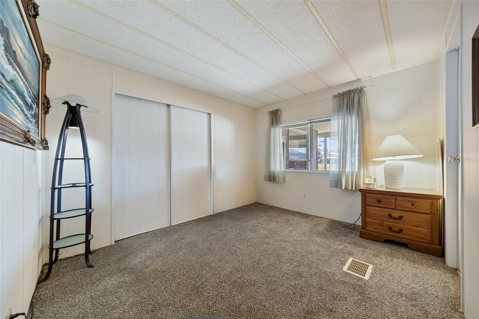 121 Bonnie Dr Property Photo 6