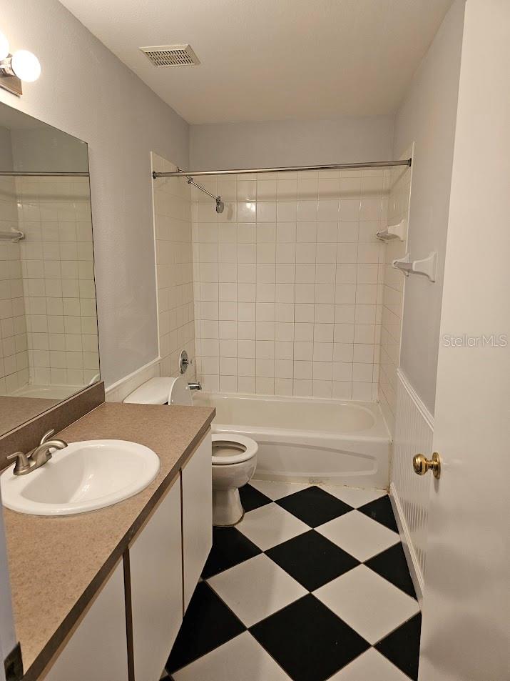 2053 Fluorshire Dr Property Photo 13