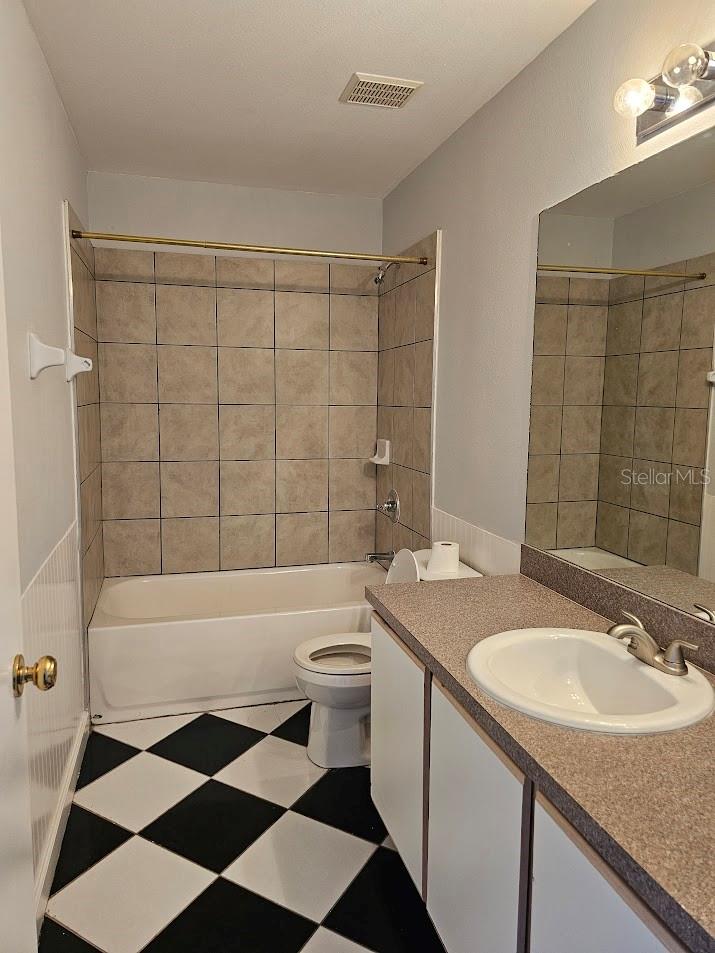 2053 Fluorshire Dr Property Photo 14