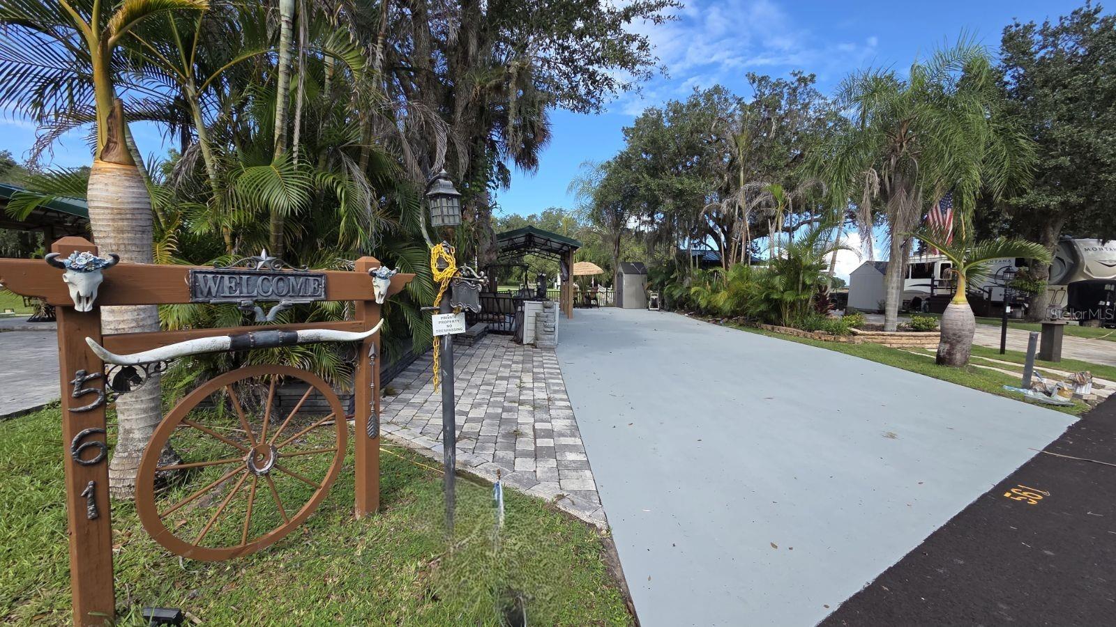 561 Waterway Dr Property Photo 1