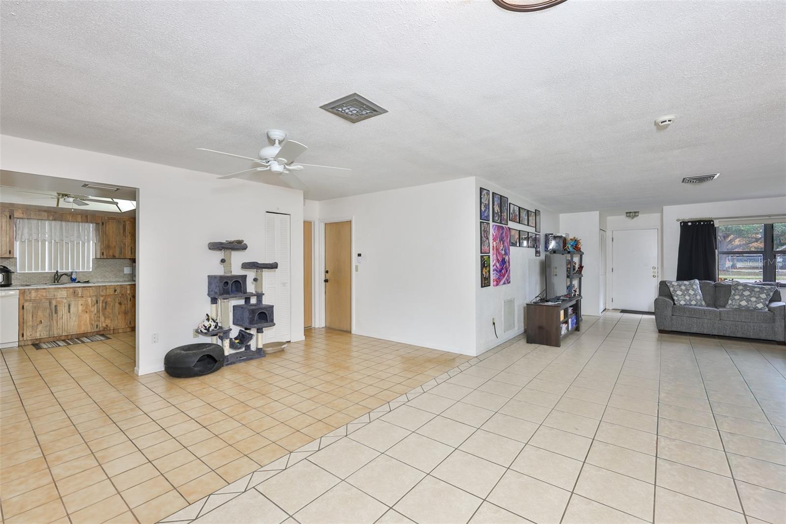 5534 22nd Ave N Property Photo 8