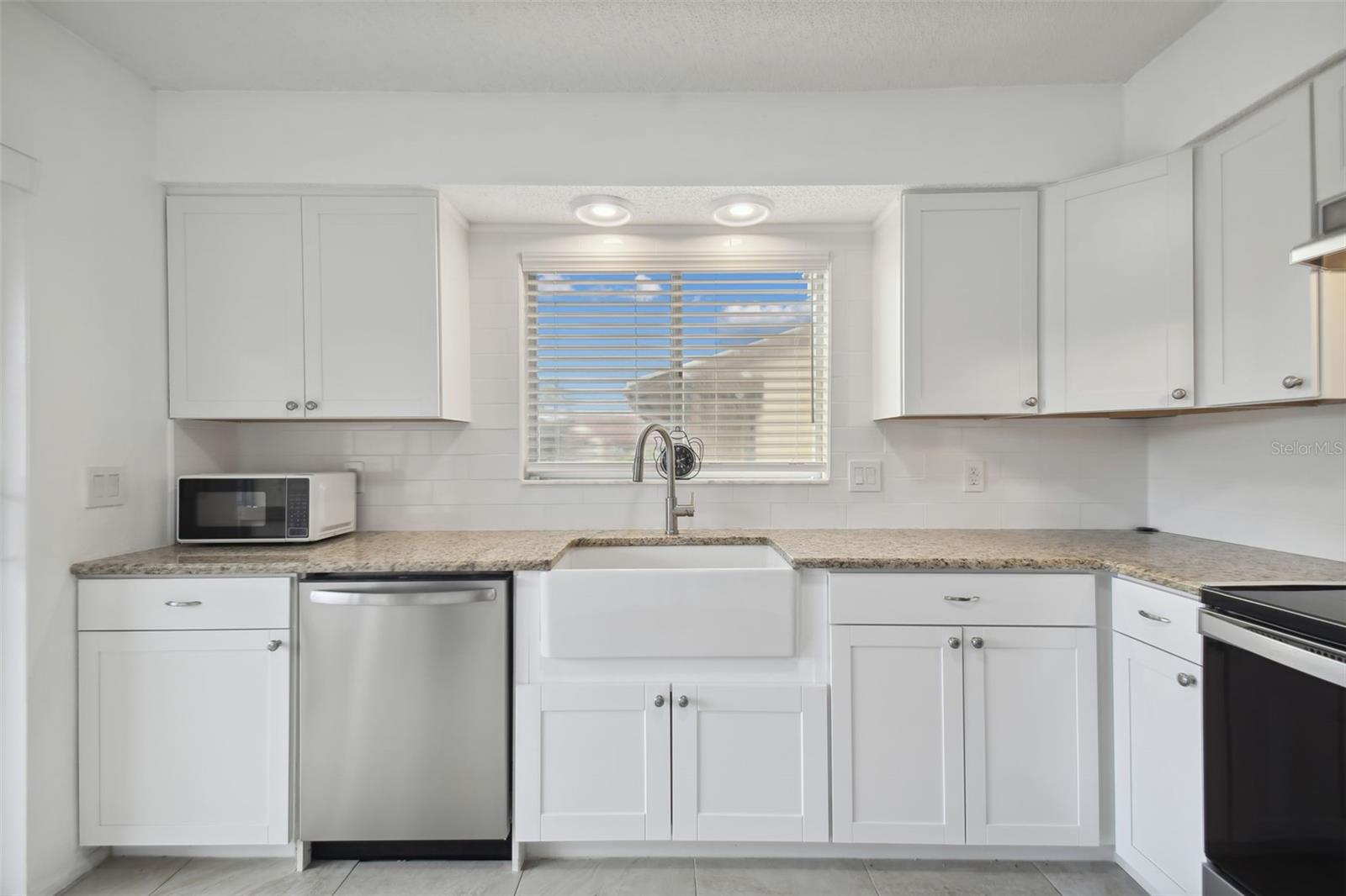 4028 Davit Dr #4028 Property Photo 2