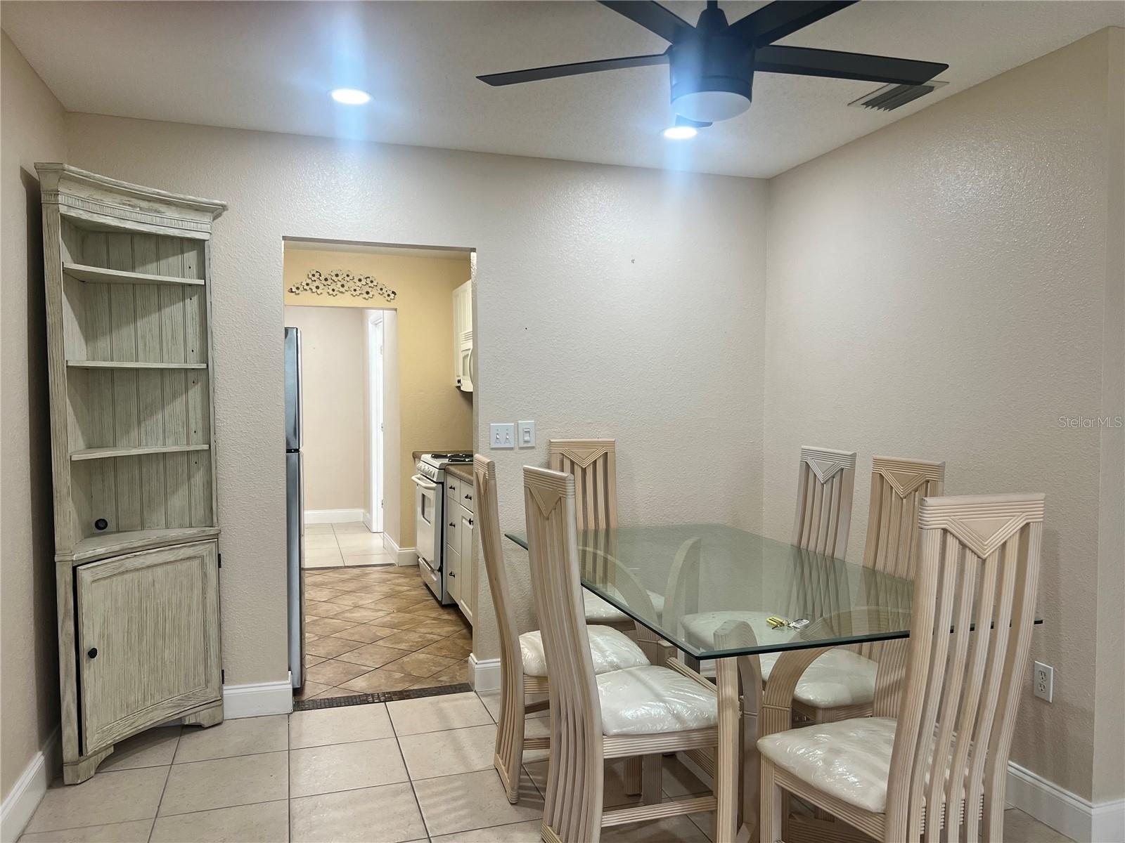 10038 62nd Ter N #17 Property Photo 8