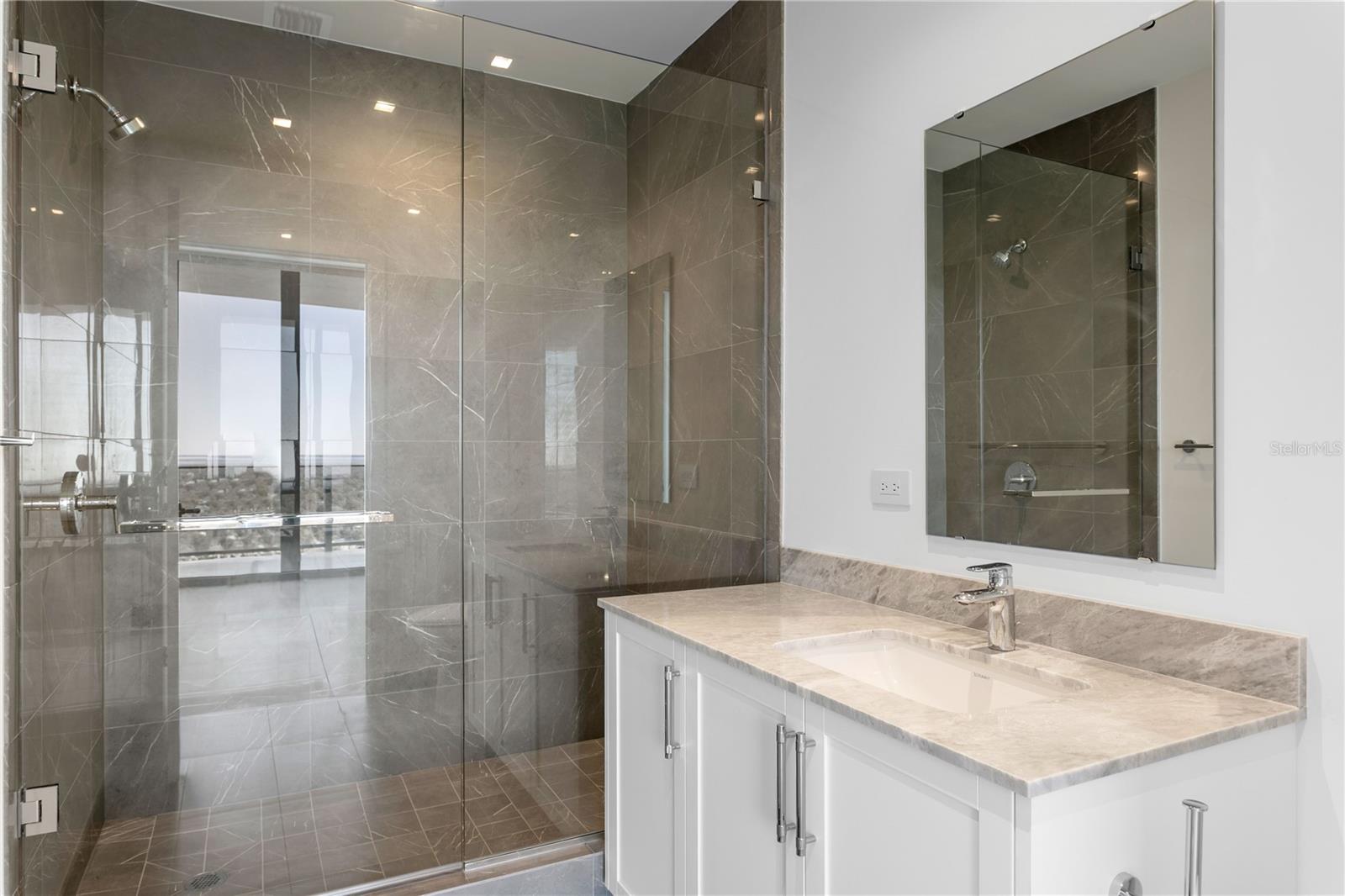 3015 S Ysabella Ave #2301 Property Photo 32
