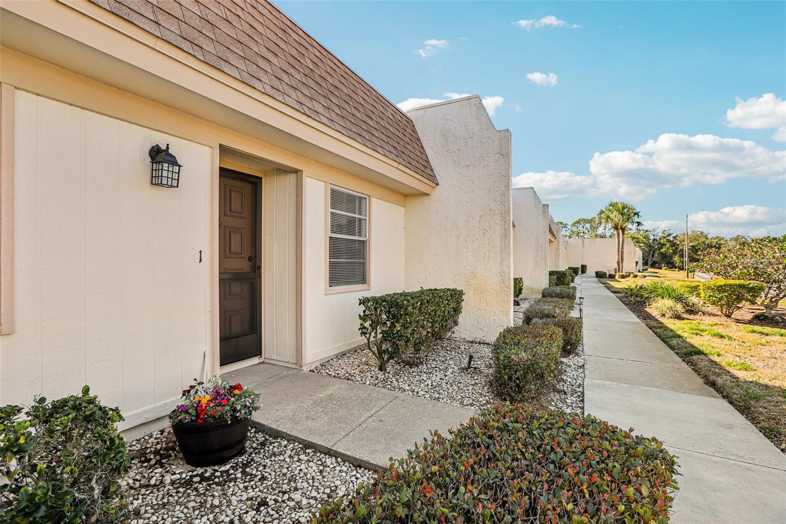 11120 Carriage Hill Dr #1 Property Photo 6