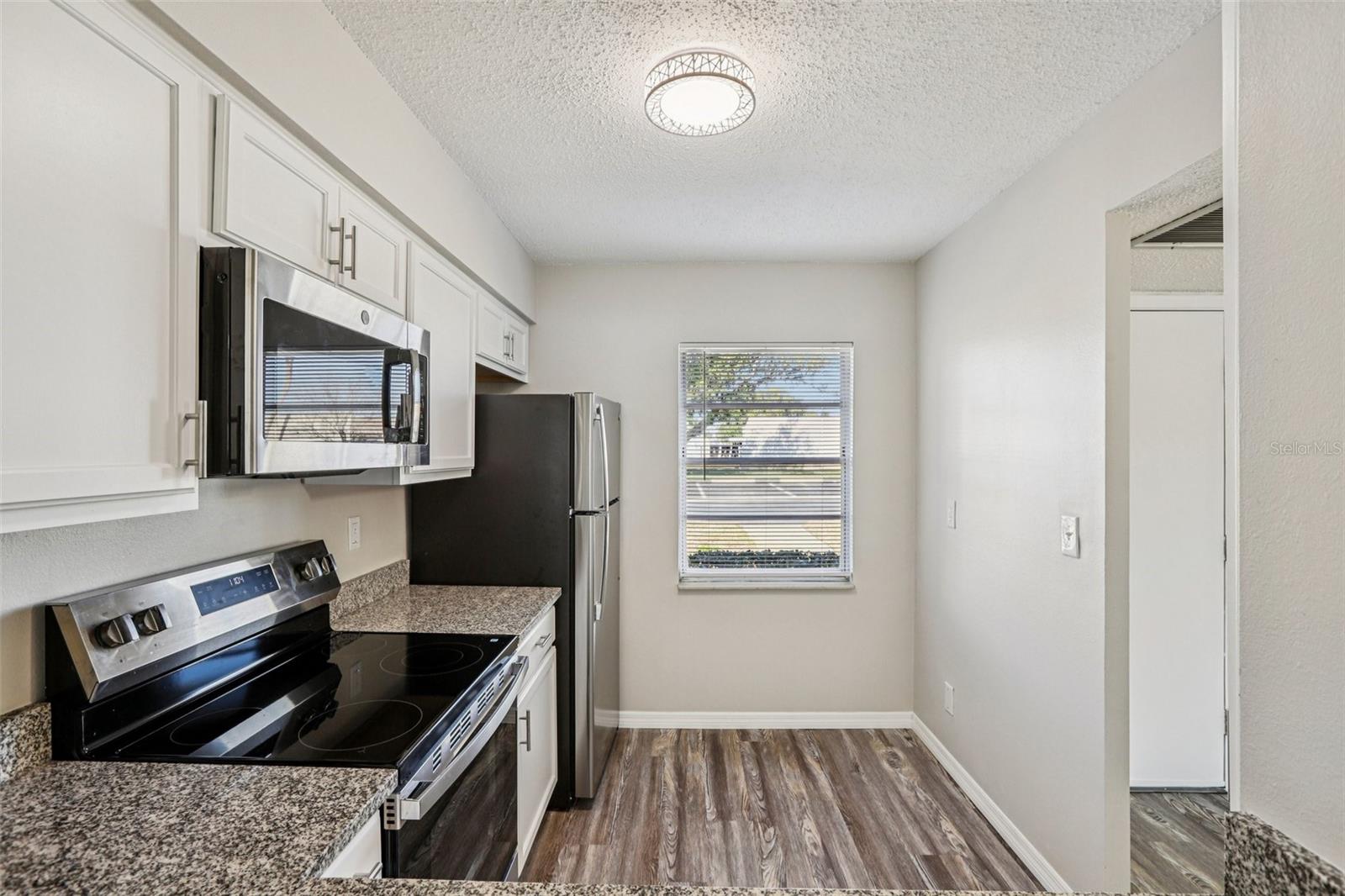 11120 Carriage Hill Dr #1 Property Photo 16