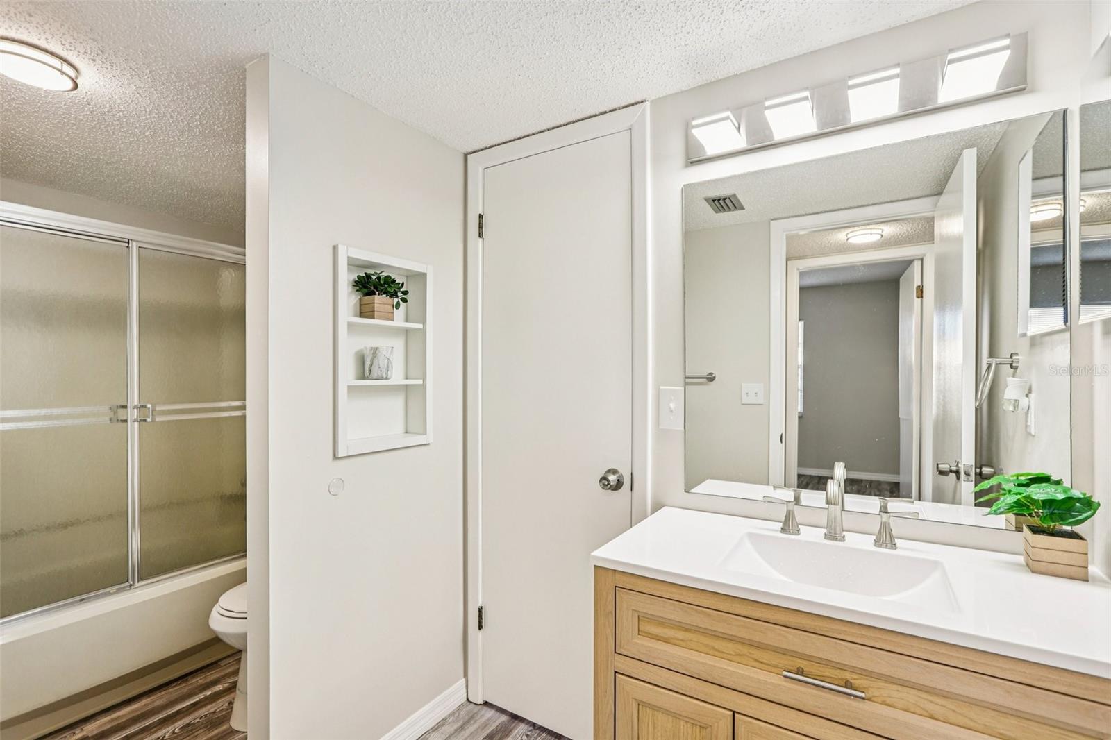 11120 Carriage Hill Dr #1 Property Photo 18