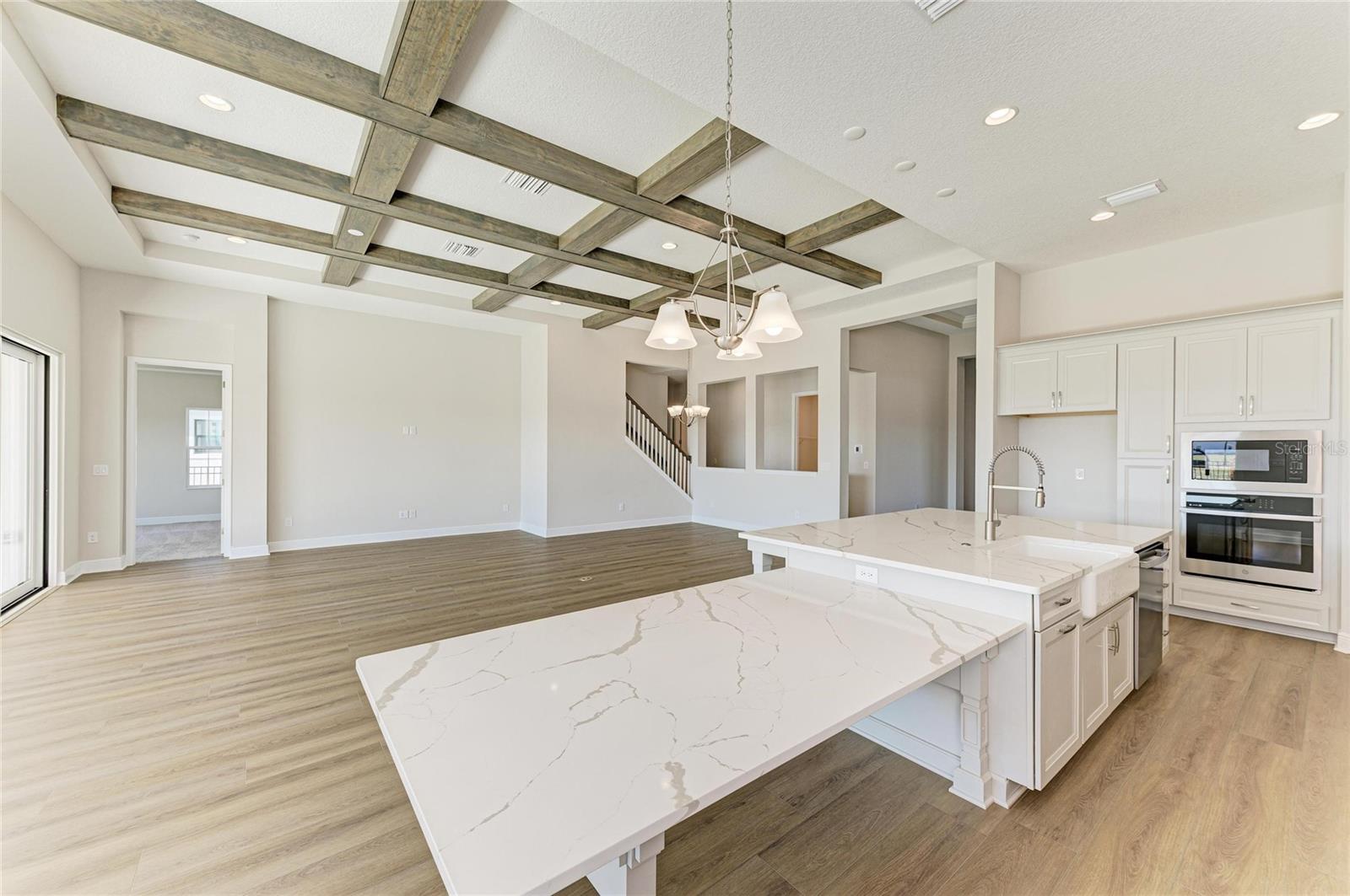 35576 Big Hawk Dr Property Photo 15