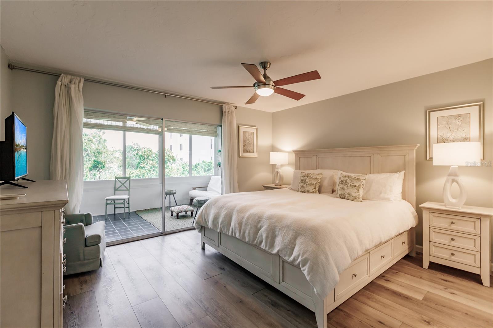 1200 E Peppertree Ln #303 Property Photo 16