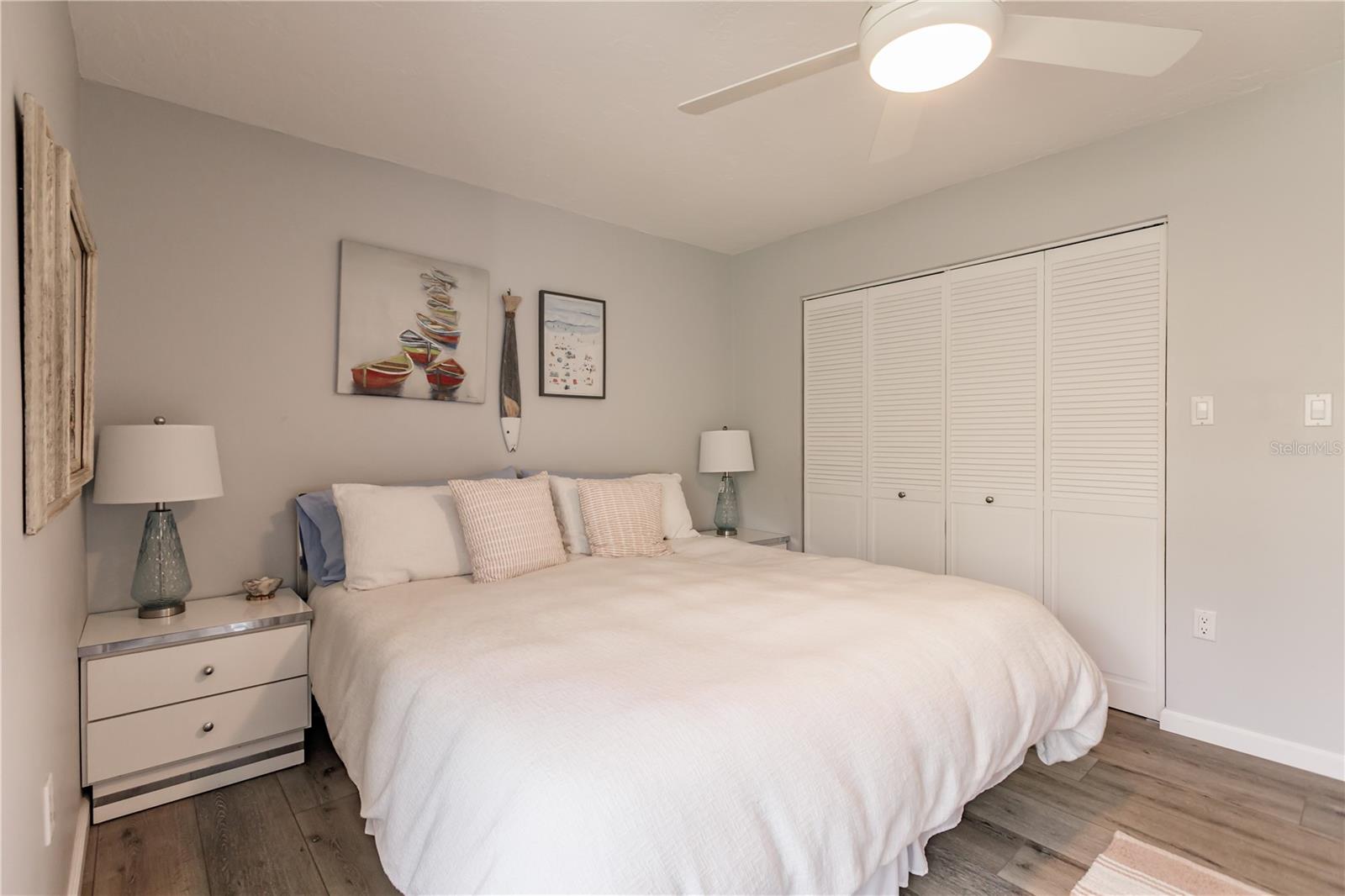 1200 E Peppertree Ln #303 Property Photo 22