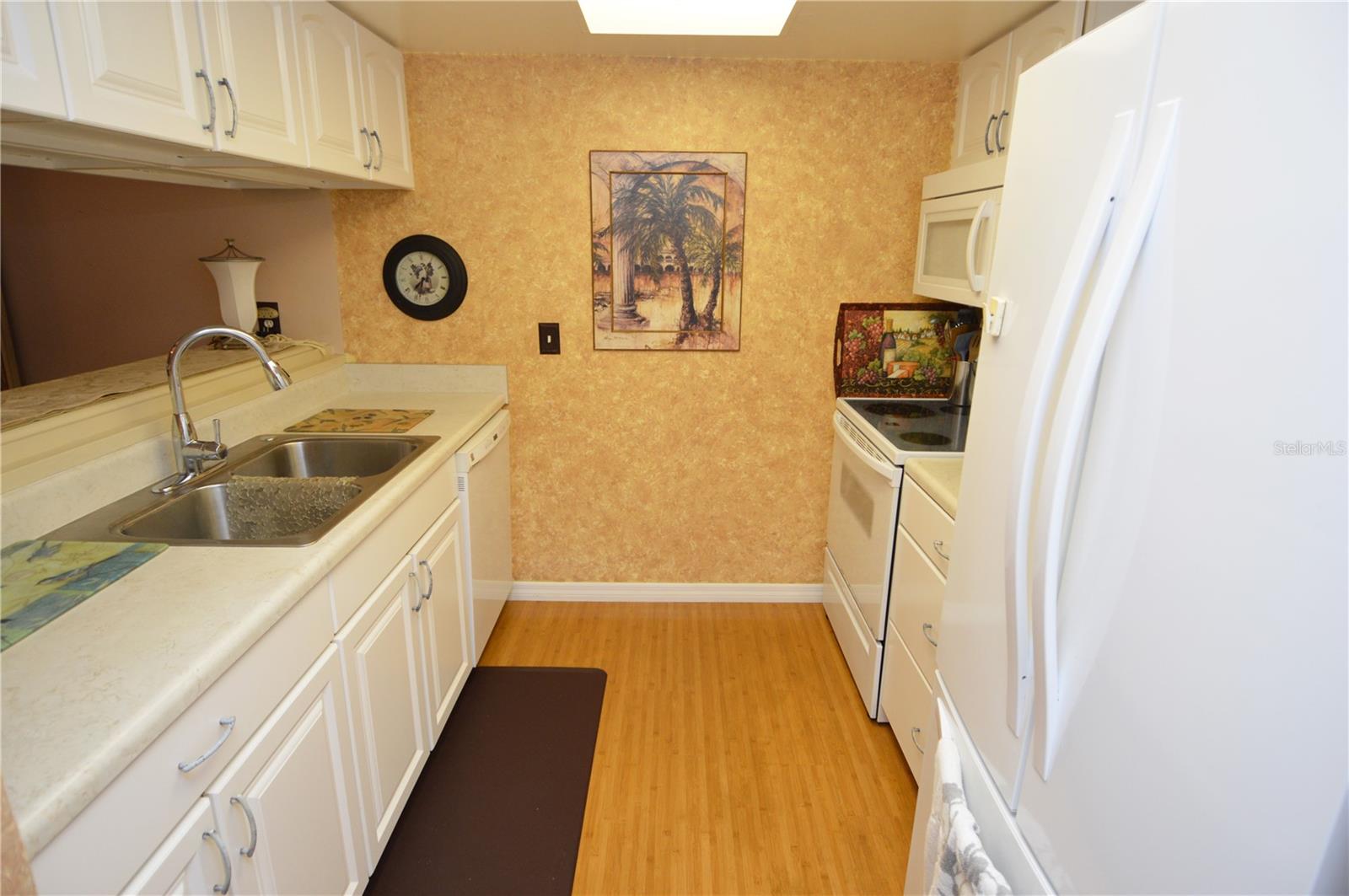 12760 Indian Rocks Rd #1110 Property Photo 8