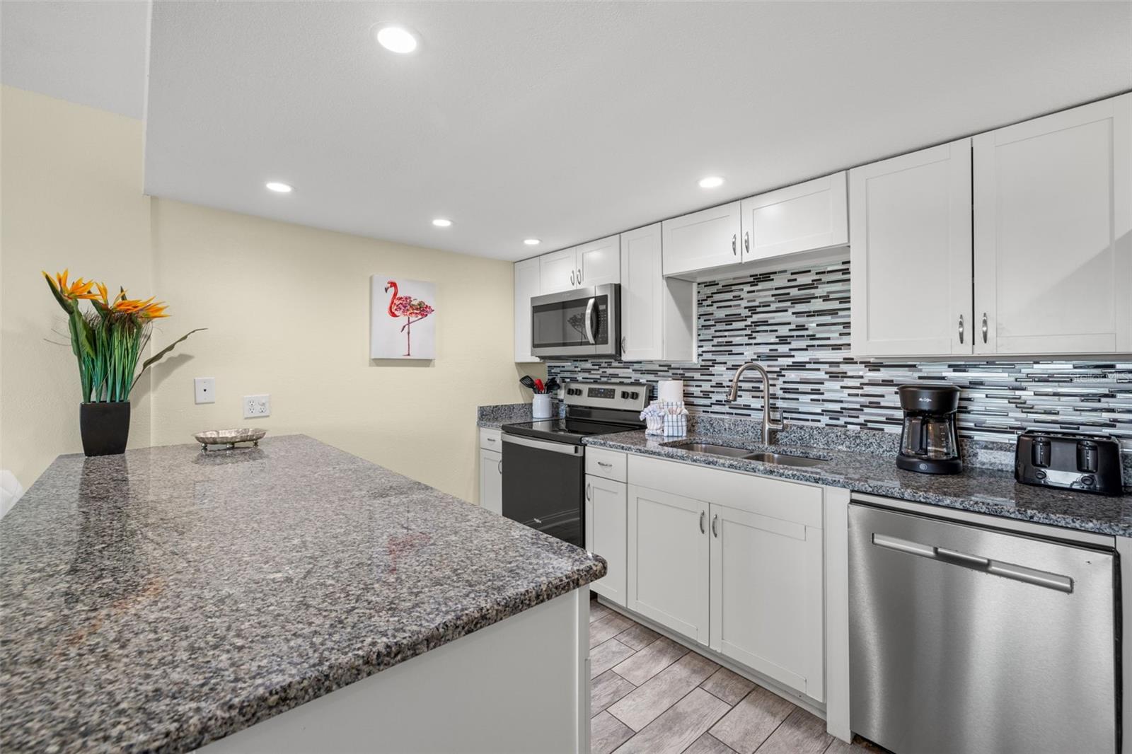 18610 Gulf Blvd #709 Property Photo 10