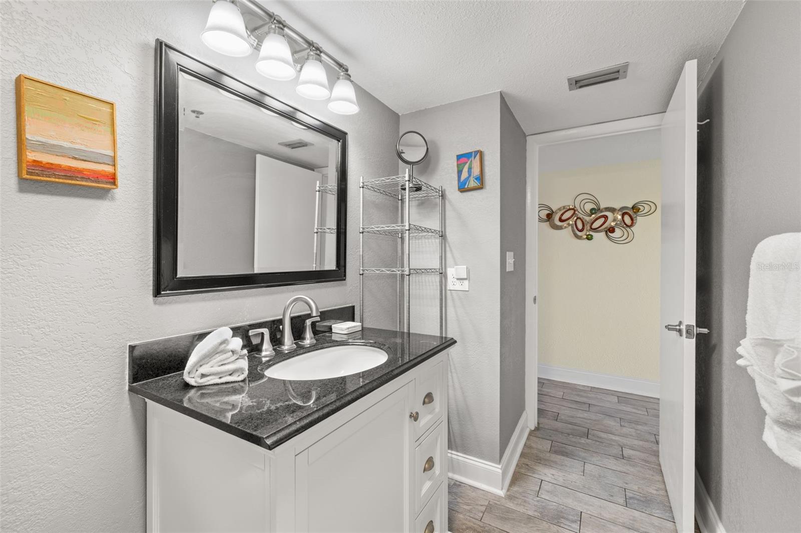 18610 Gulf Blvd #709 Property Photo 20