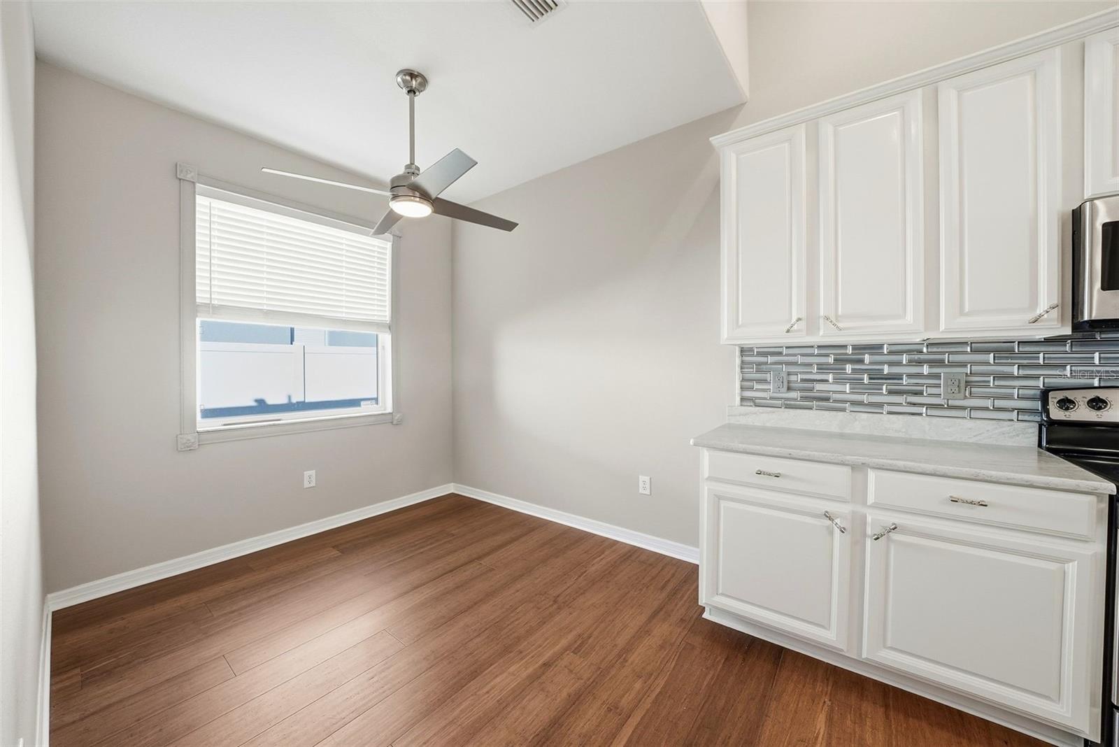 13230 Graham Yarden Dr Property Photo 12