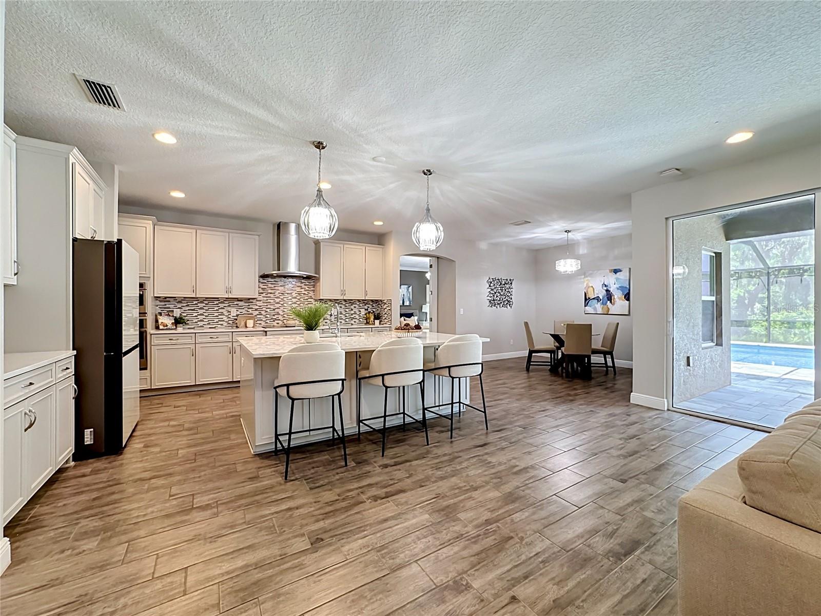 13231 Wildflower Meadow Dr Property Photo 12
