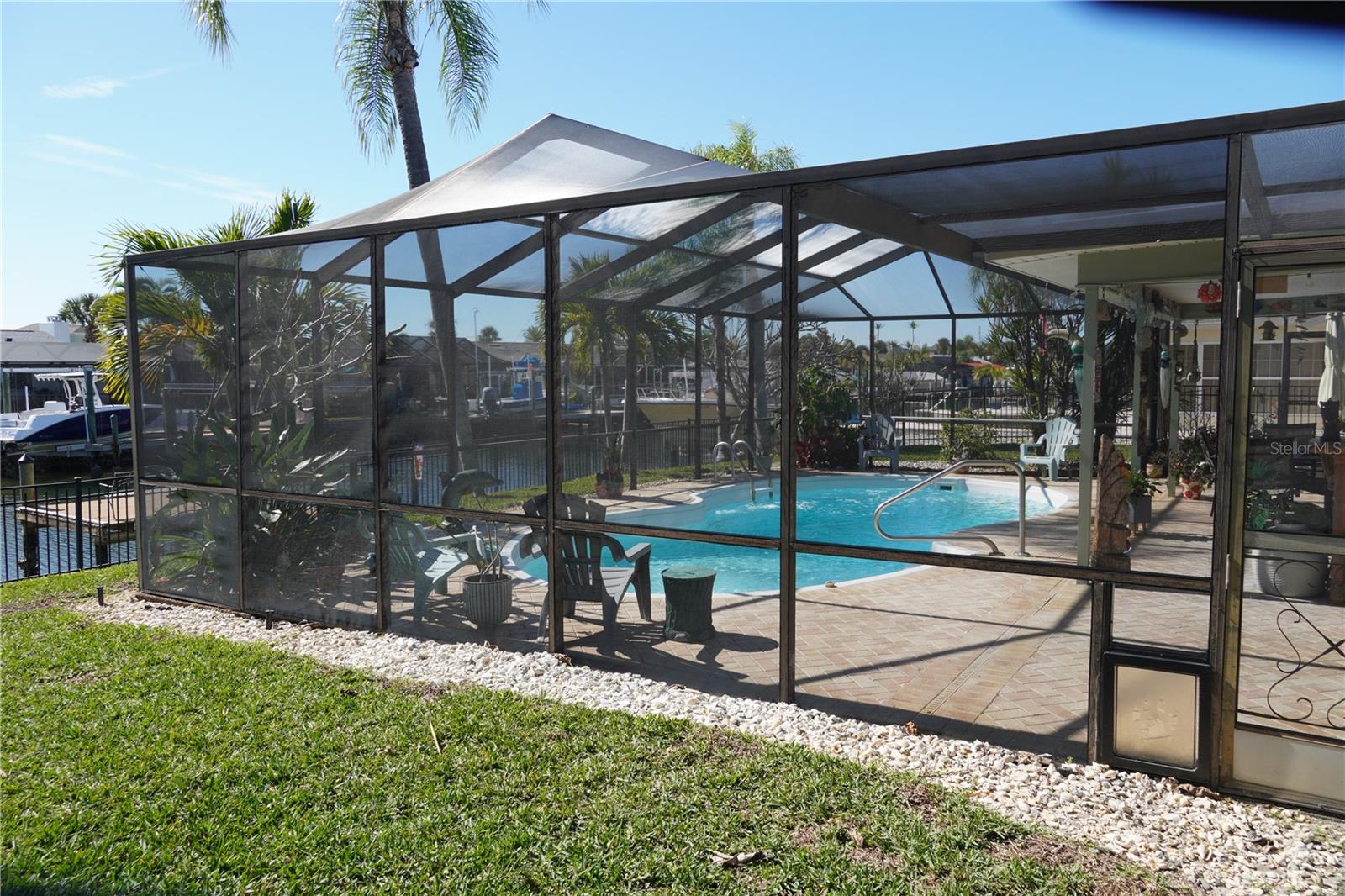 908 Sago Palm Way Property Photo 16