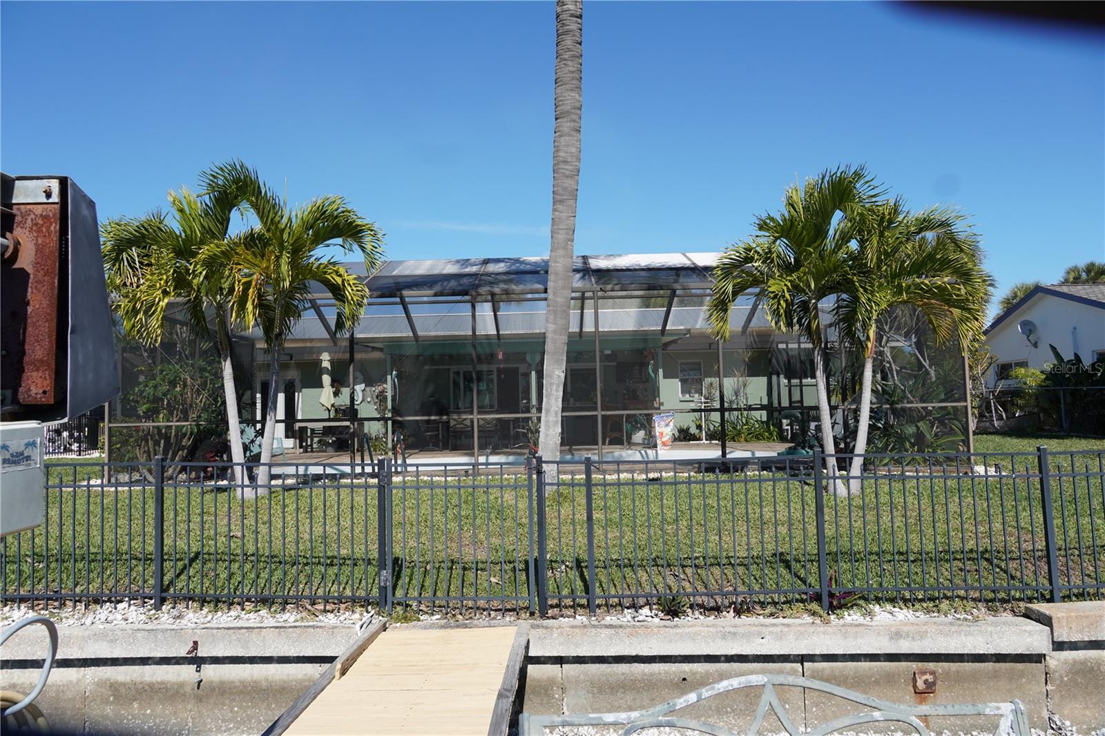 908 Sago Palm Way Property Photo 18