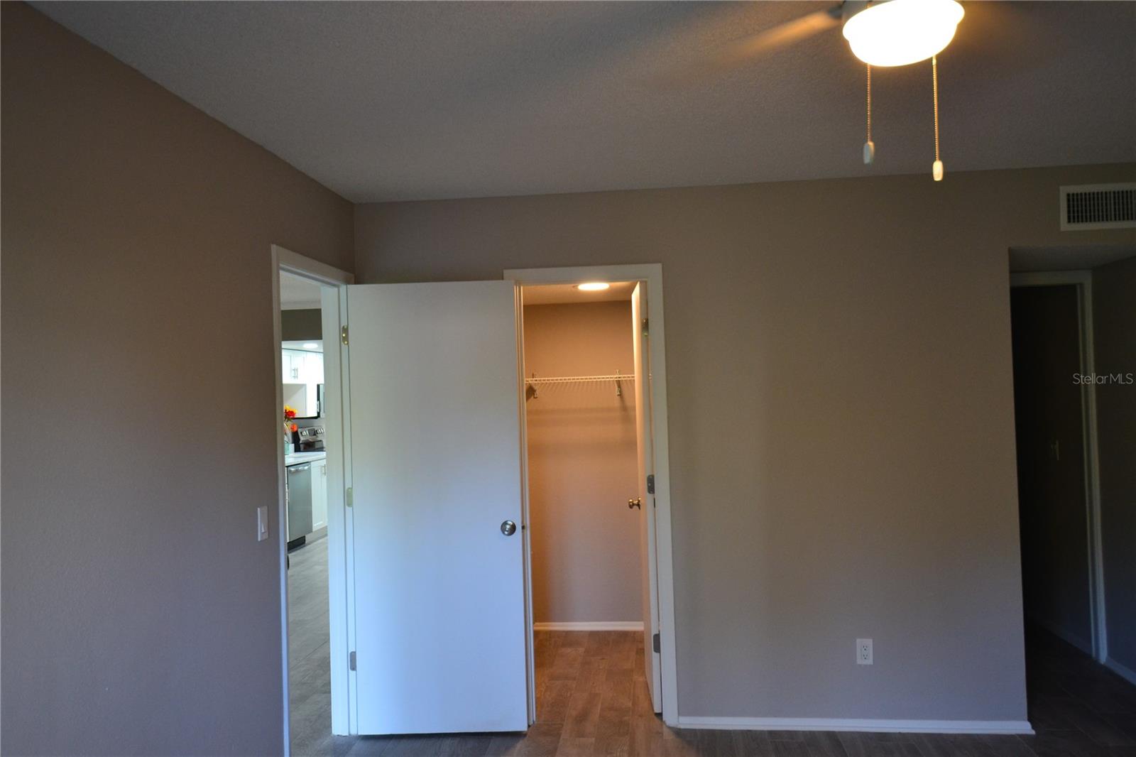 135 W Cypress Ct Property Photo 16