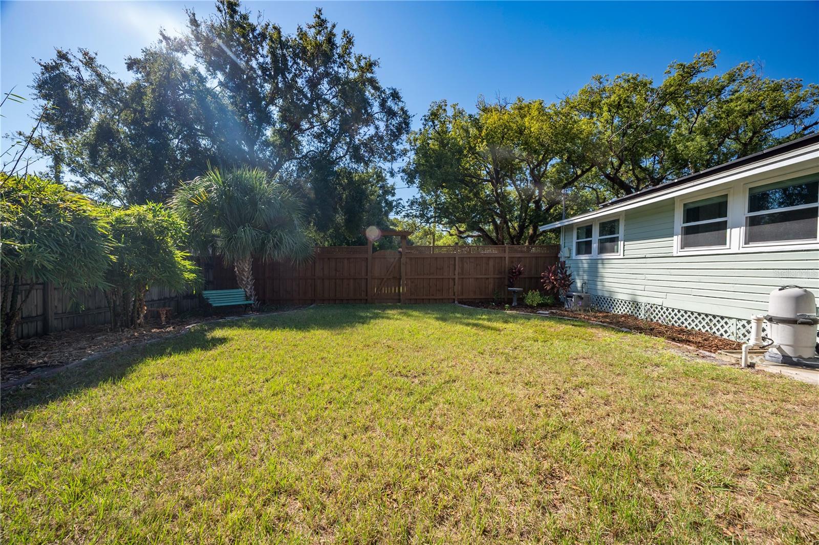 1404 E Cayuga St Property Photo 42