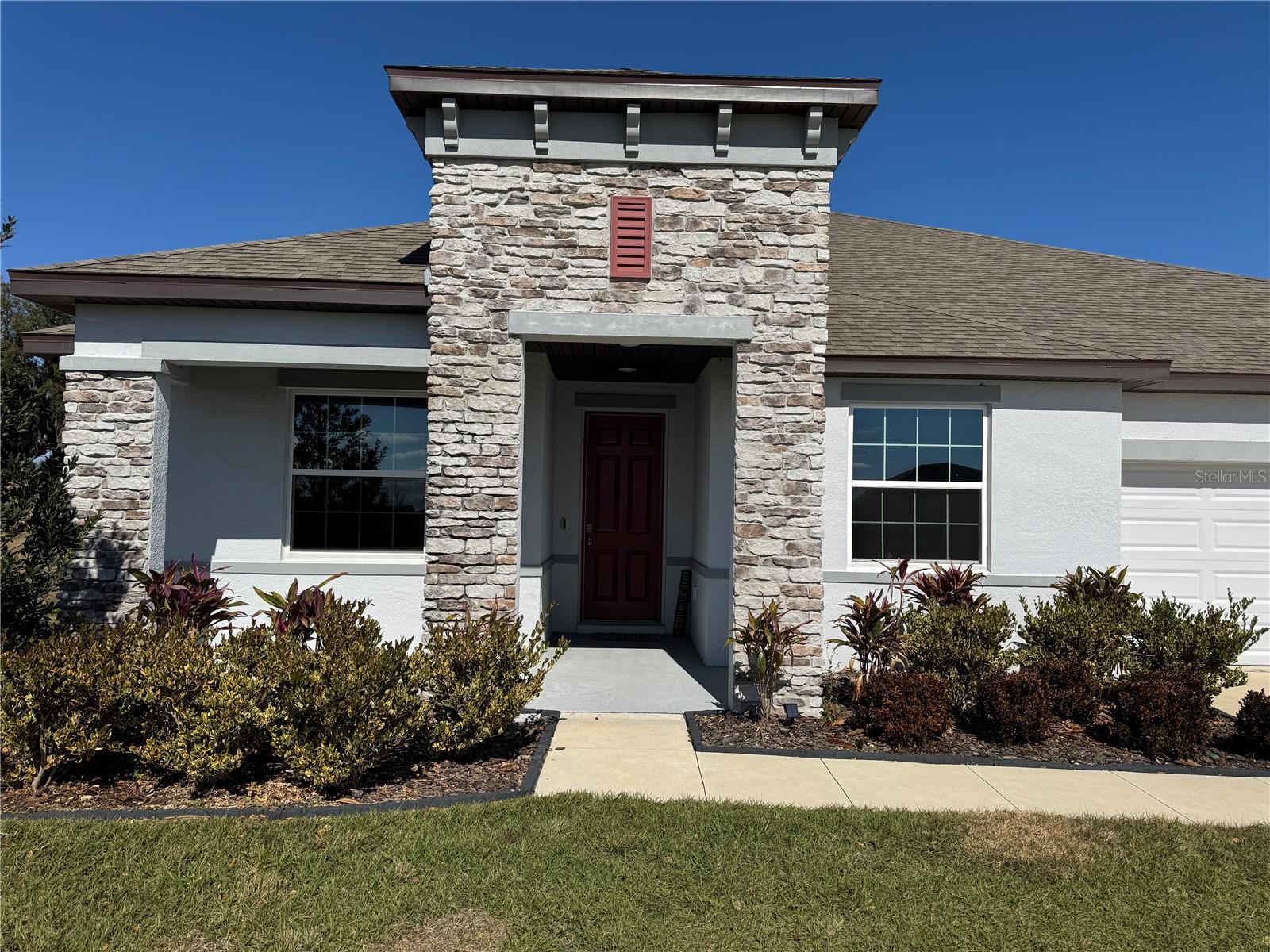 10190 Dolphin Gull Cir Property Photo 5