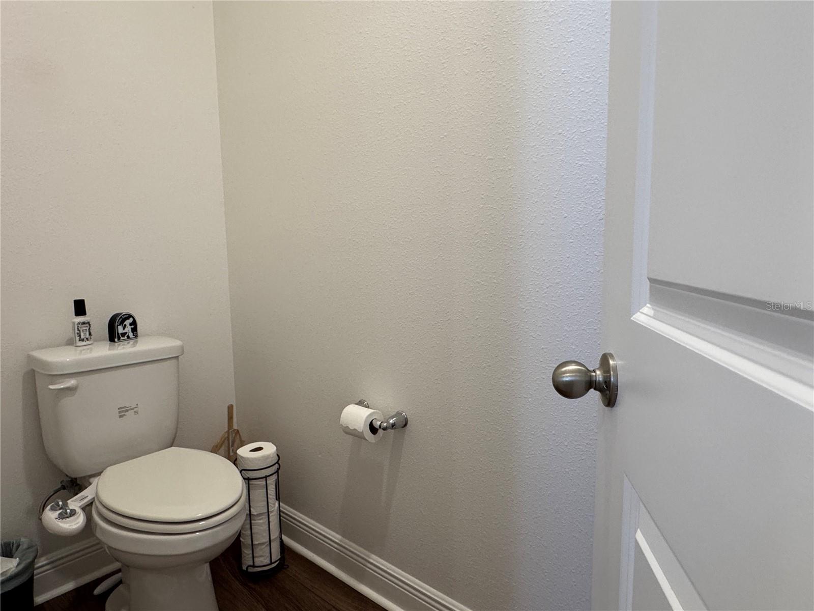 10190 Dolphin Gull Cir Property Photo 27