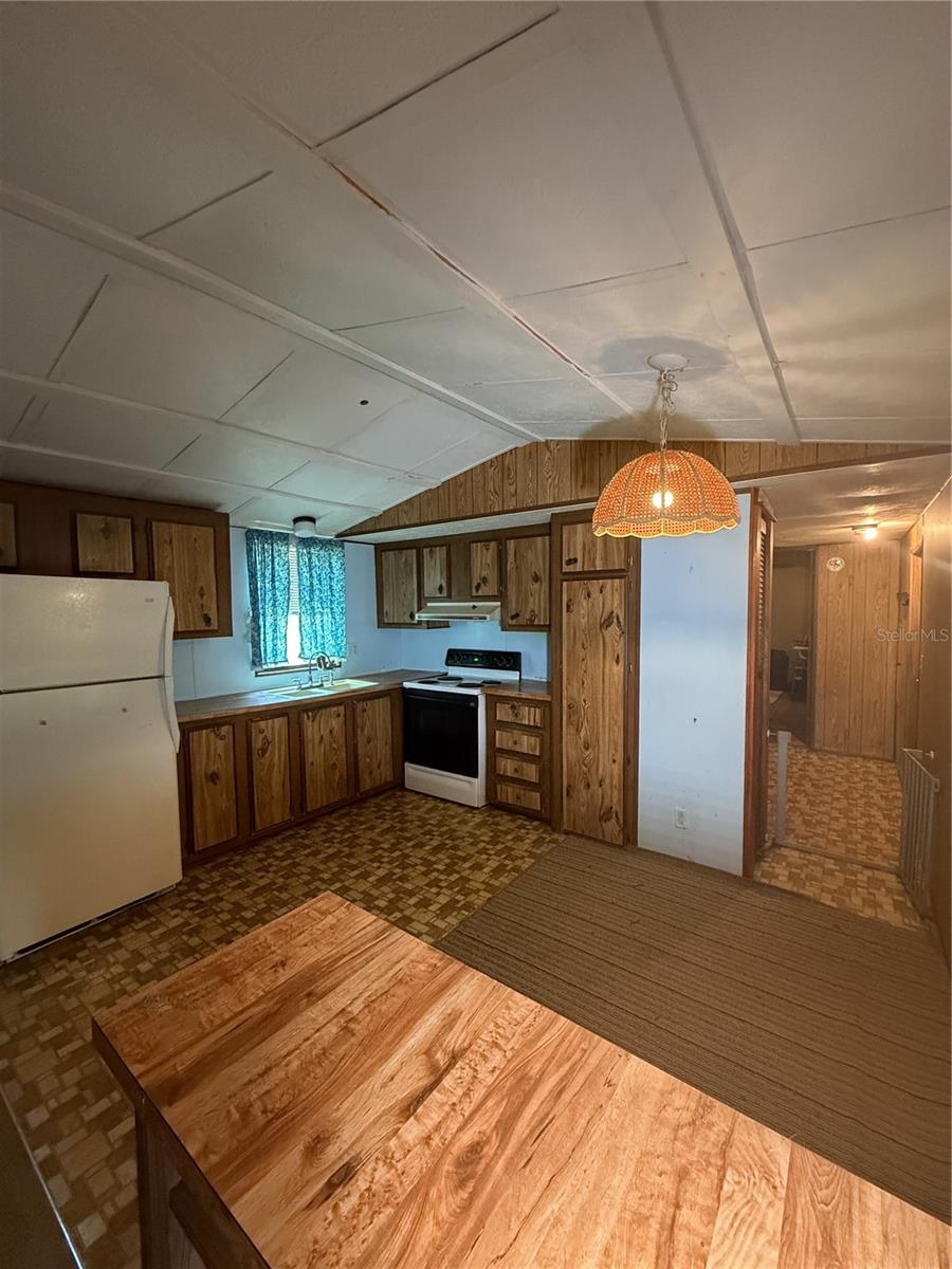 9374 Cr 657 Property Photo 11