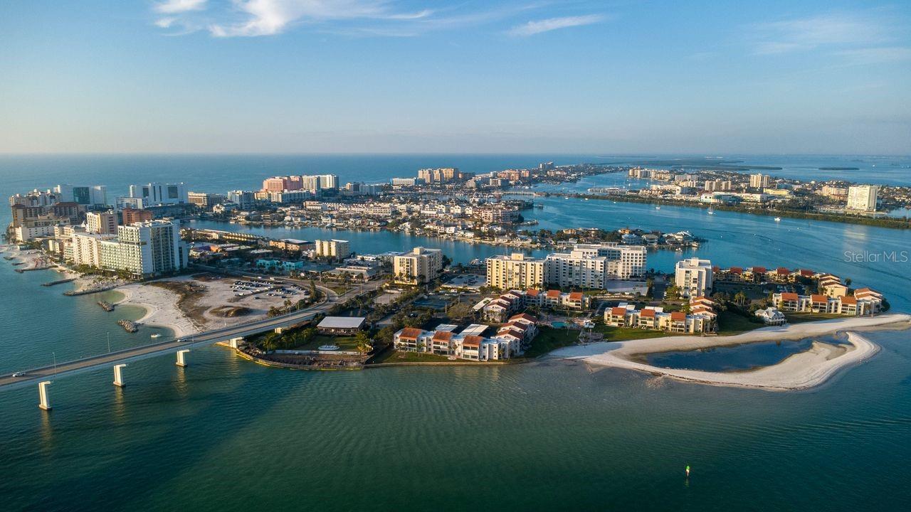 830 S Gulfview Blvd #502 Property Photo 8