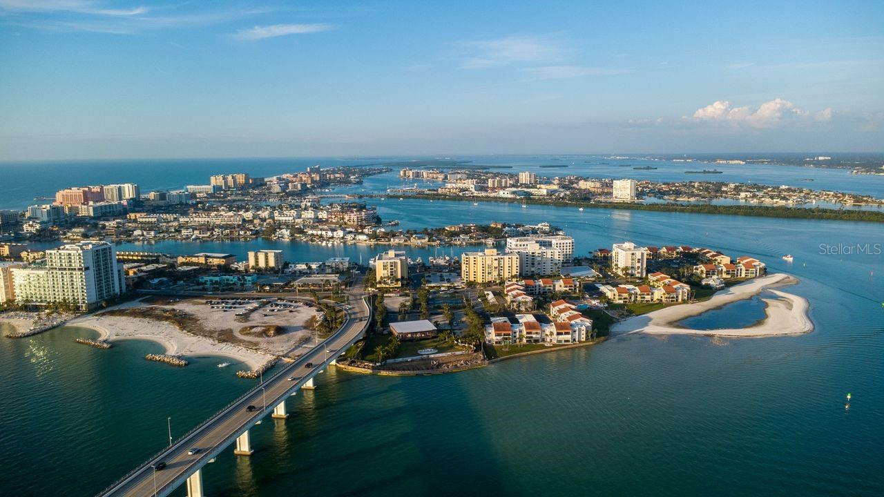 830 S Gulfview Blvd #502 Property Photo 9