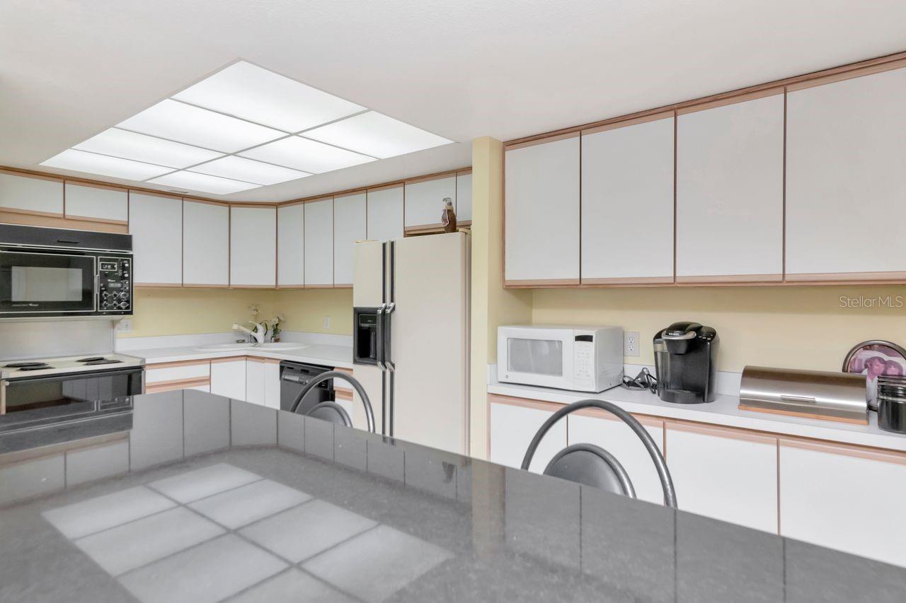 830 S Gulfview Blvd #502 Property Photo 37