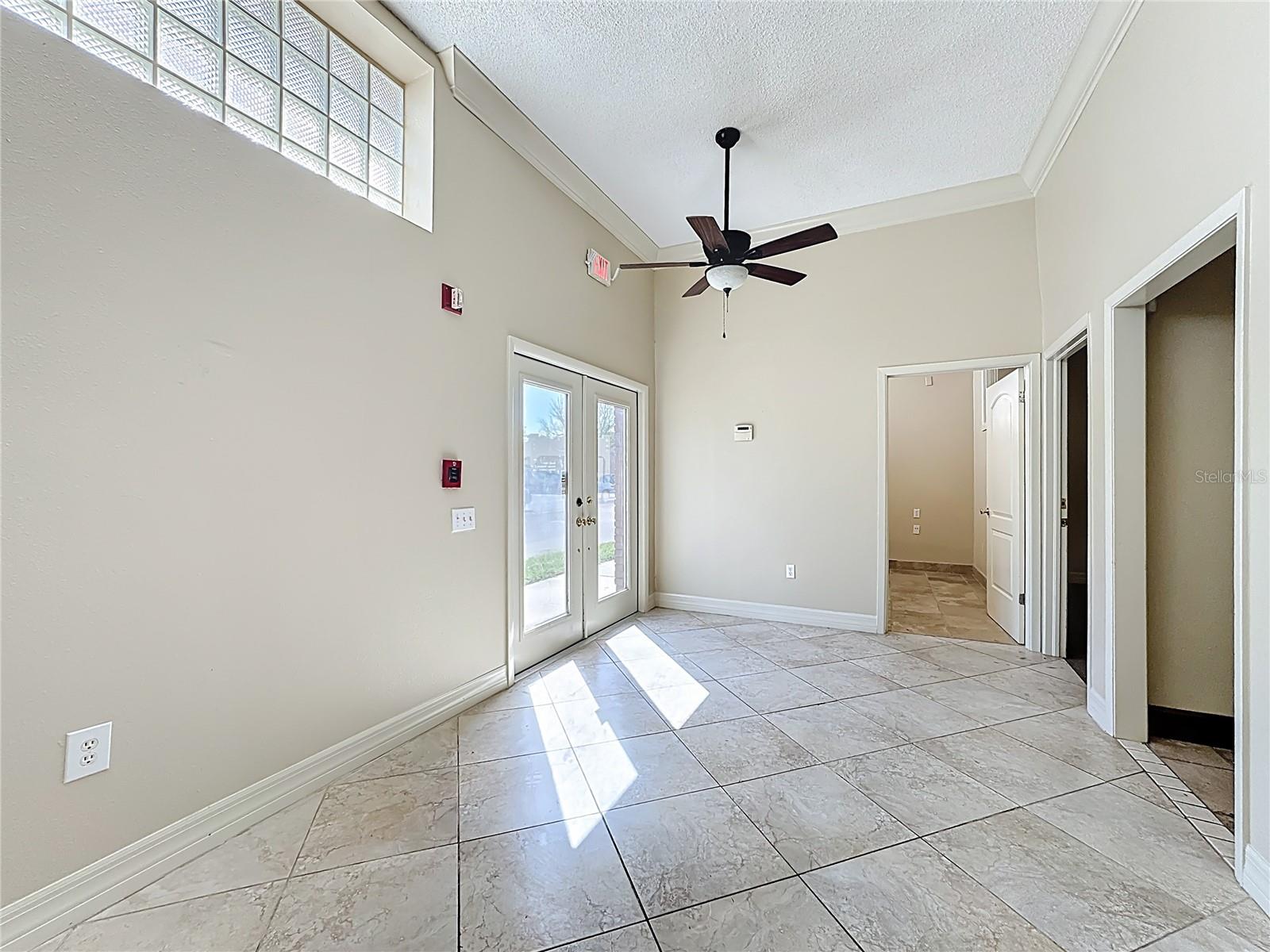 1007 Manatee Ave E Property Photo 13