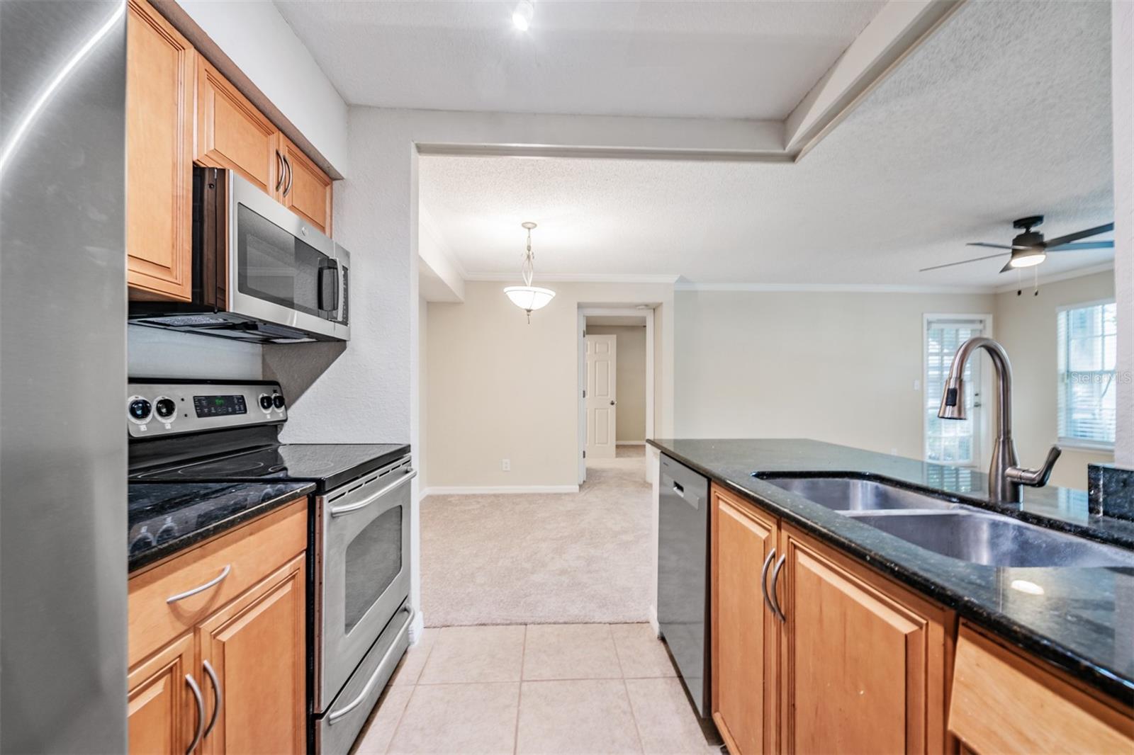 3274 Haviland Ct #101 Property Photo 9