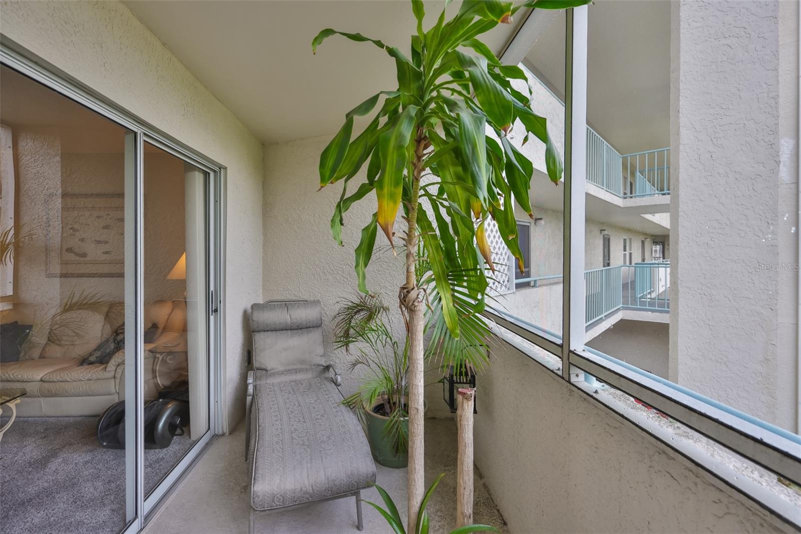 5567 Sea Forest Dr #122 Property Photo 10