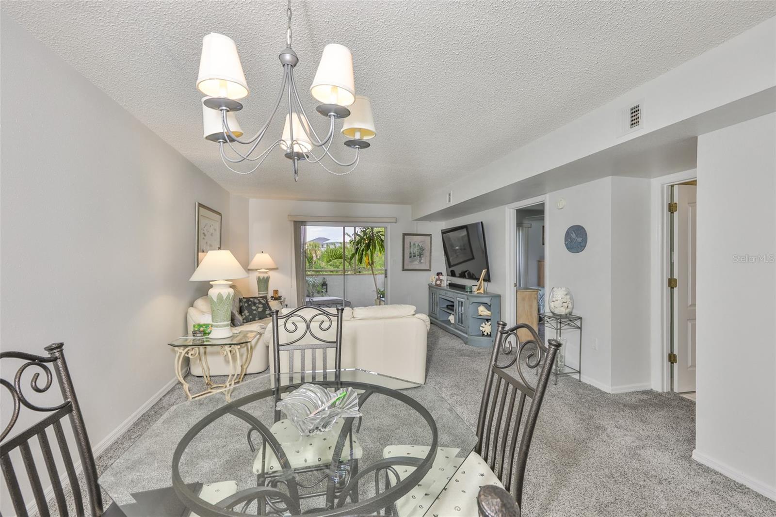 5567 Sea Forest Dr #122 Property Photo 12
